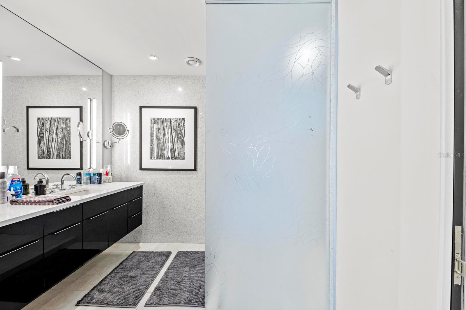 226 GOLDEN GATE PT #33, SARASOTA, FL, 34236