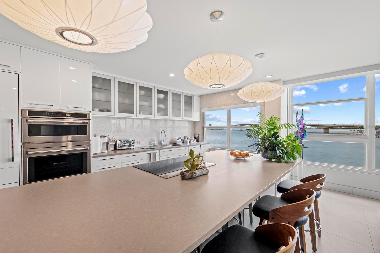 226 GOLDEN GATE PT #33, SARASOTA, FL, 34236