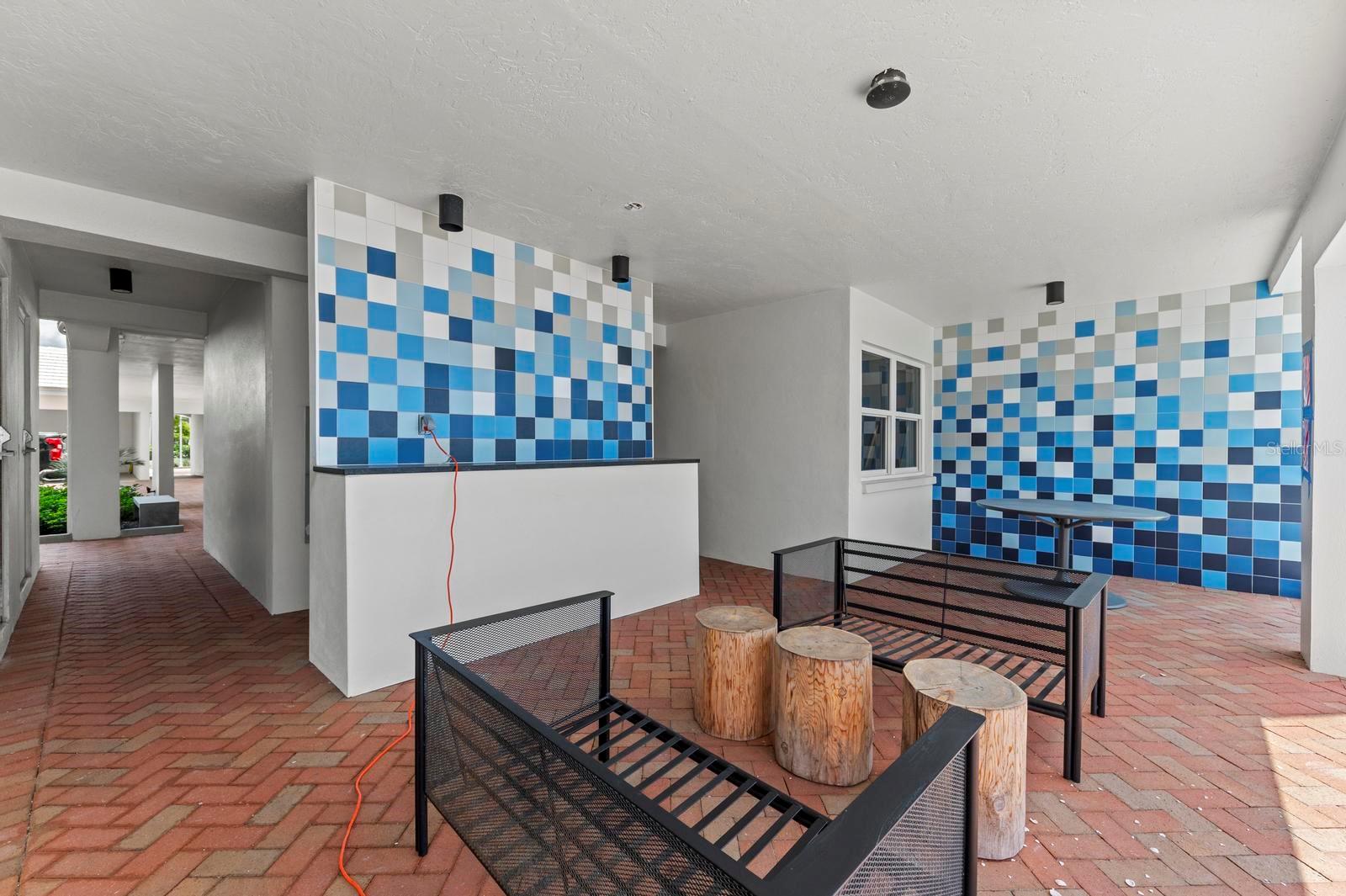 226 GOLDEN GATE PT #33, SARASOTA, FL, 34236