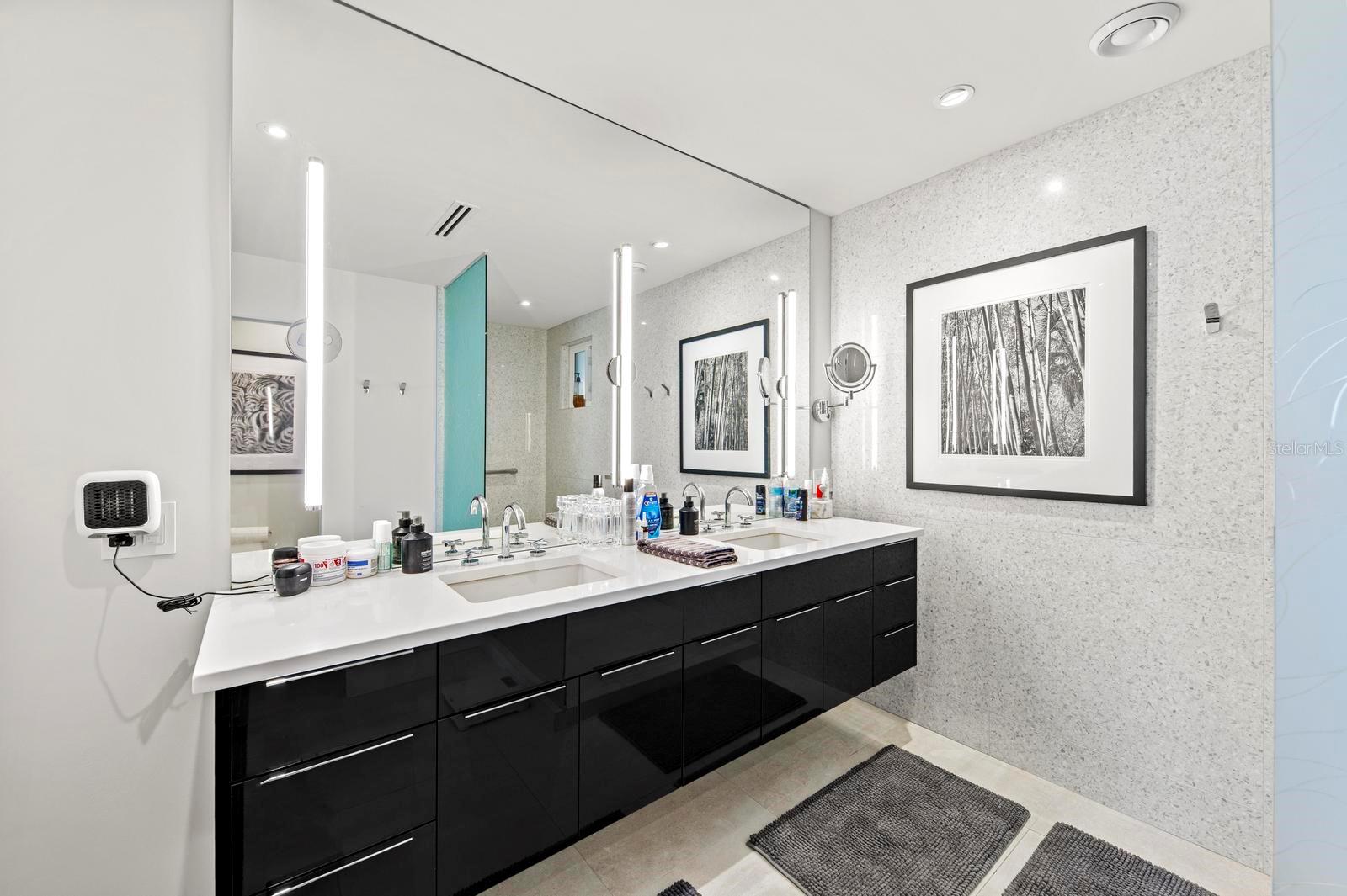 226 GOLDEN GATE PT #33, SARASOTA, FL, 34236