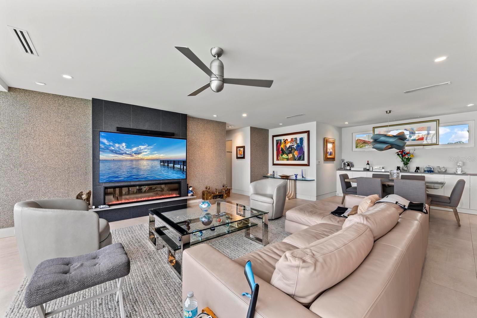 226 GOLDEN GATE PT #33, SARASOTA, FL, 34236