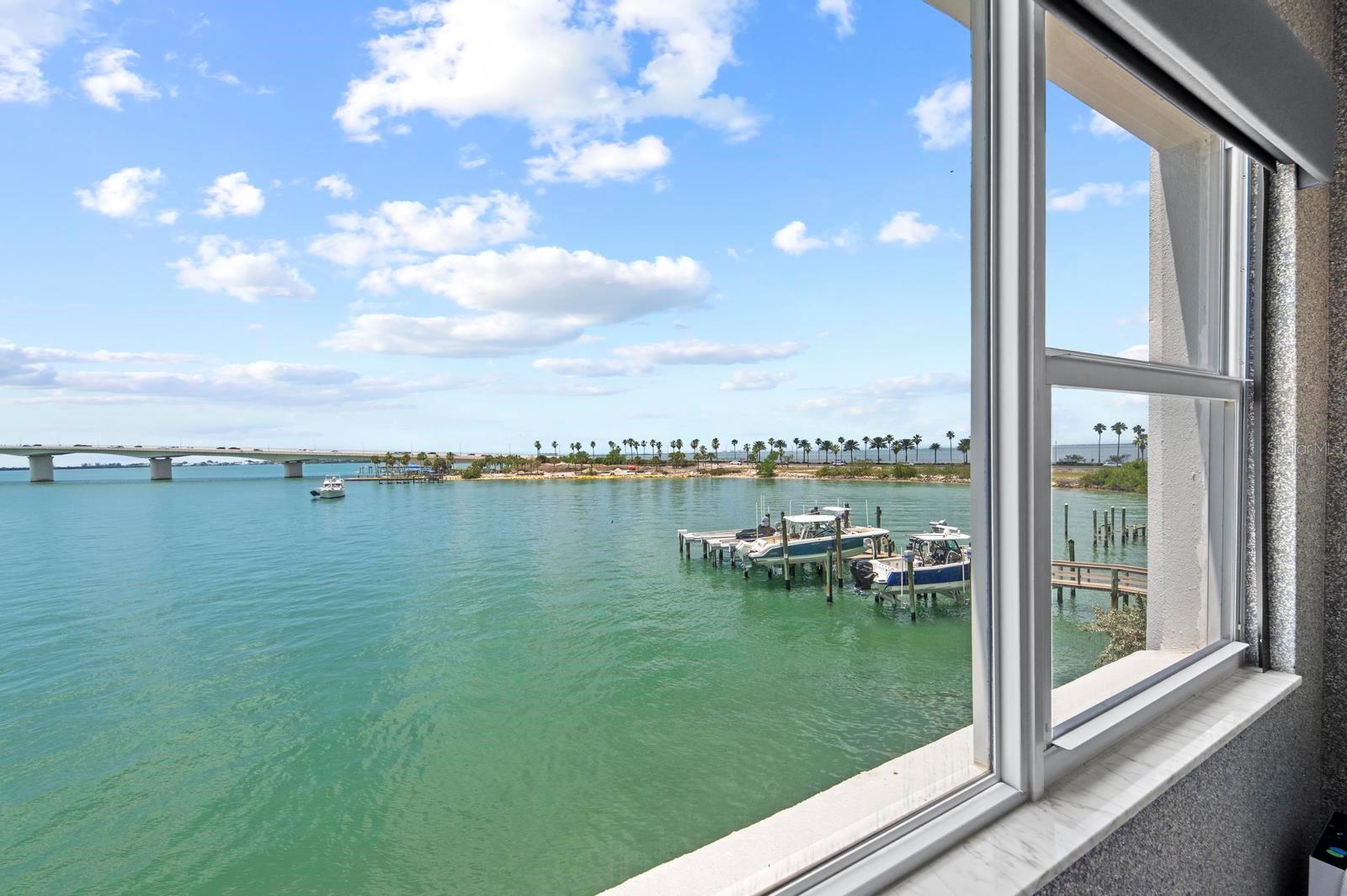 226 GOLDEN GATE PT #33, SARASOTA, FL, 34236