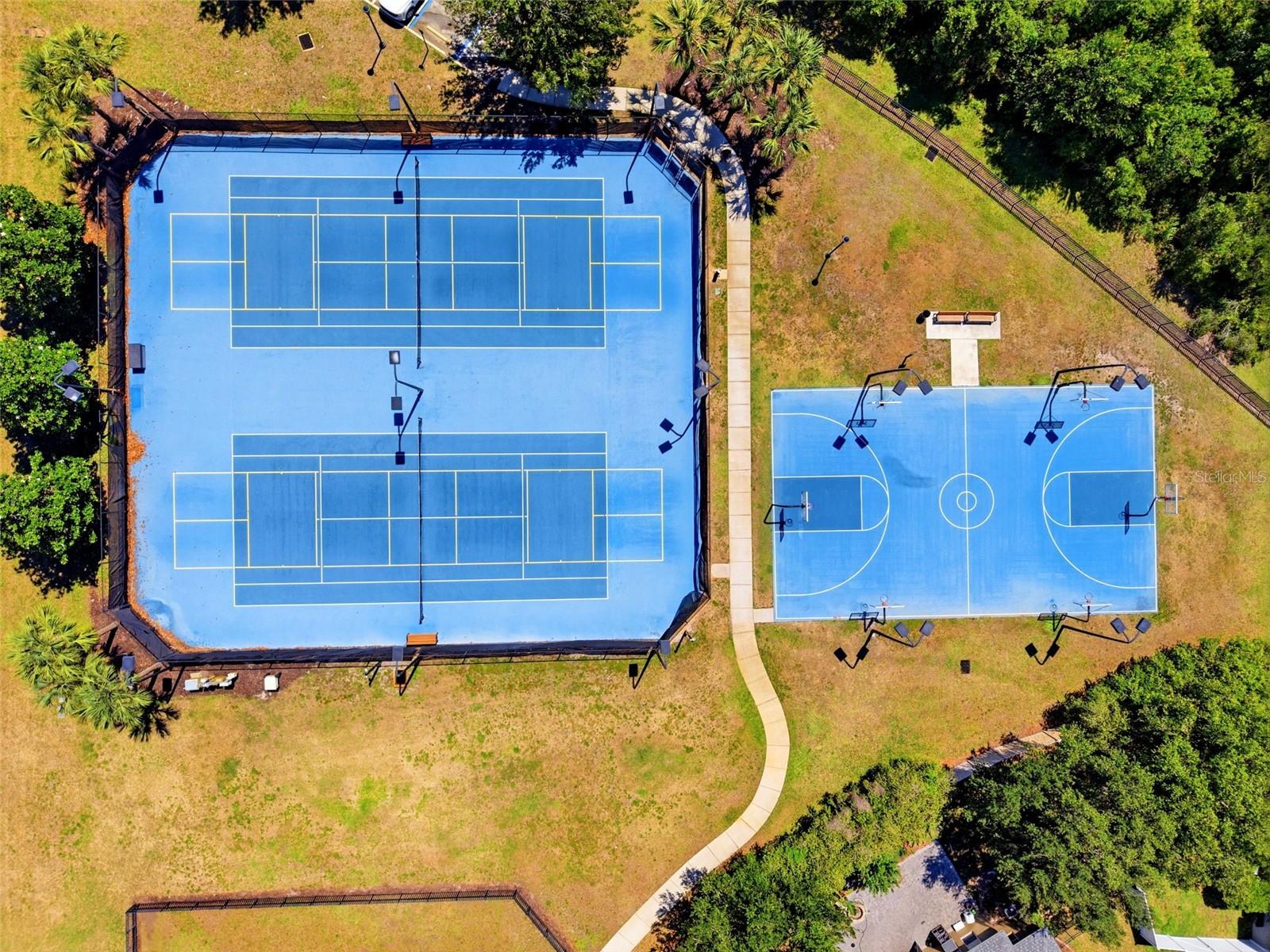 8724 PRESTON WOODS CT, LAND O LAKES, FL, 34638