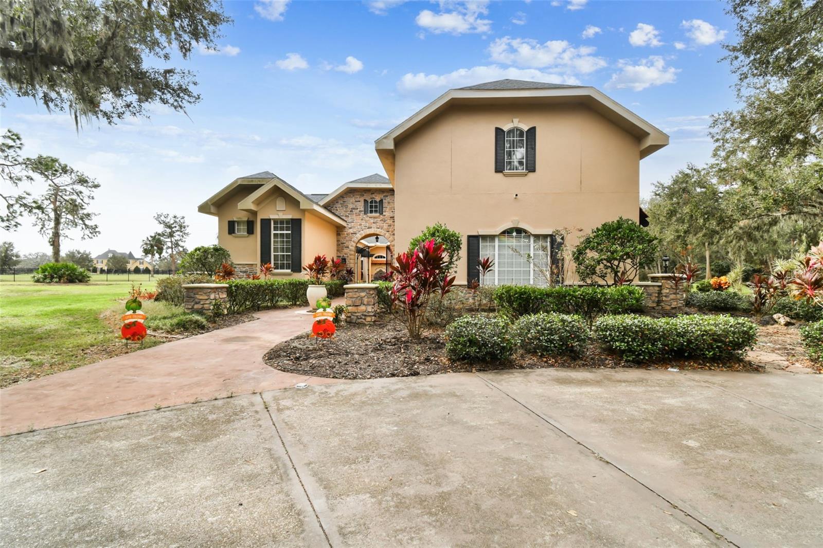 12709 MANNHURST OAK LN, LITHIA, FL, 33547