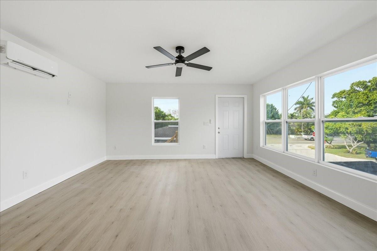 4651 22ND AVE N, ST PETERSBURG, FL, 33713