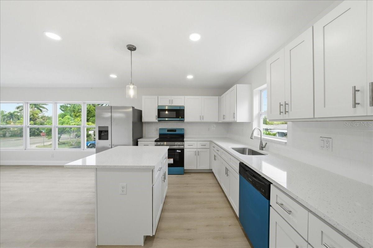 4651 22ND AVE N, ST PETERSBURG, FL, 33713