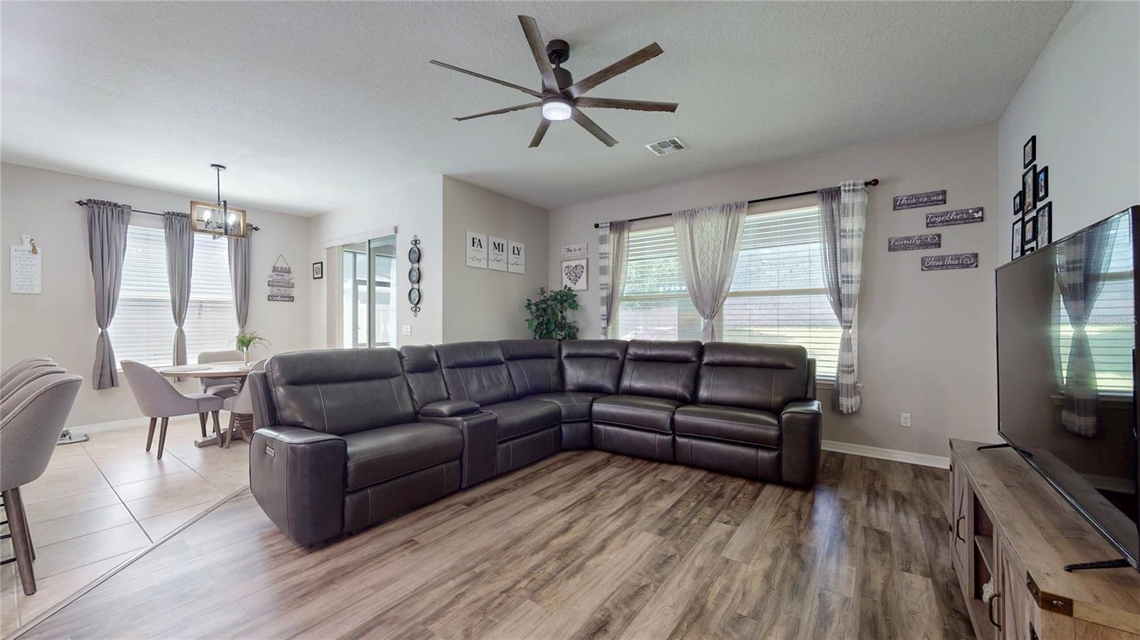 1403 CABOT DR, CLERMONT, FL, 34711