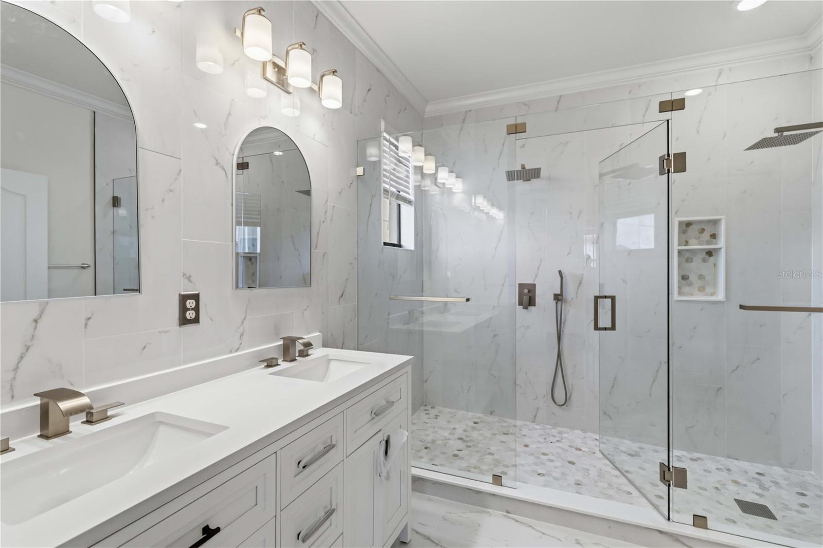 19345 CRUISE DR, VENICE, FL, 34292