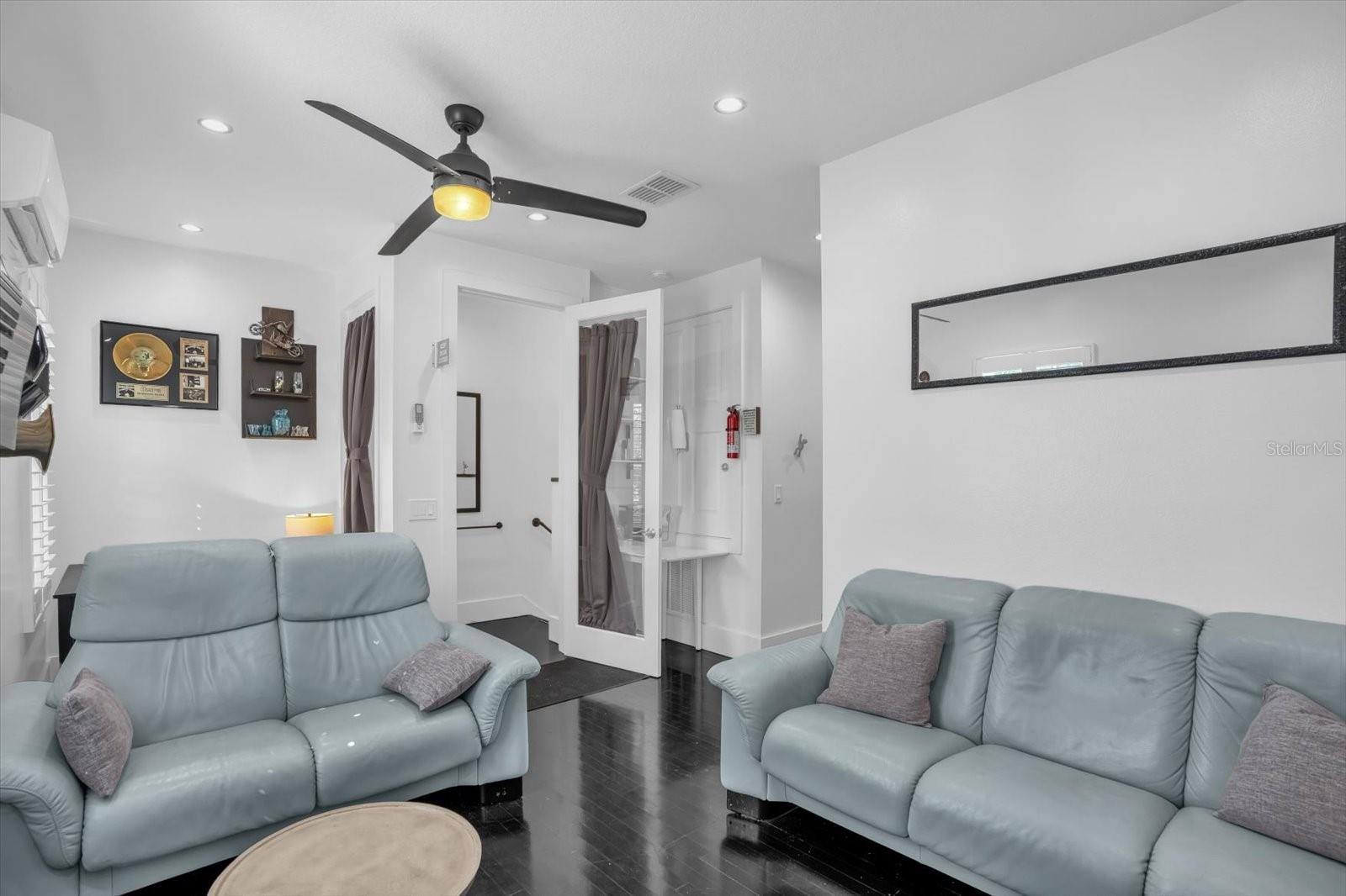 726/720 N PENNSYLVANIA AVE, WINTER PARK, FL, 32789