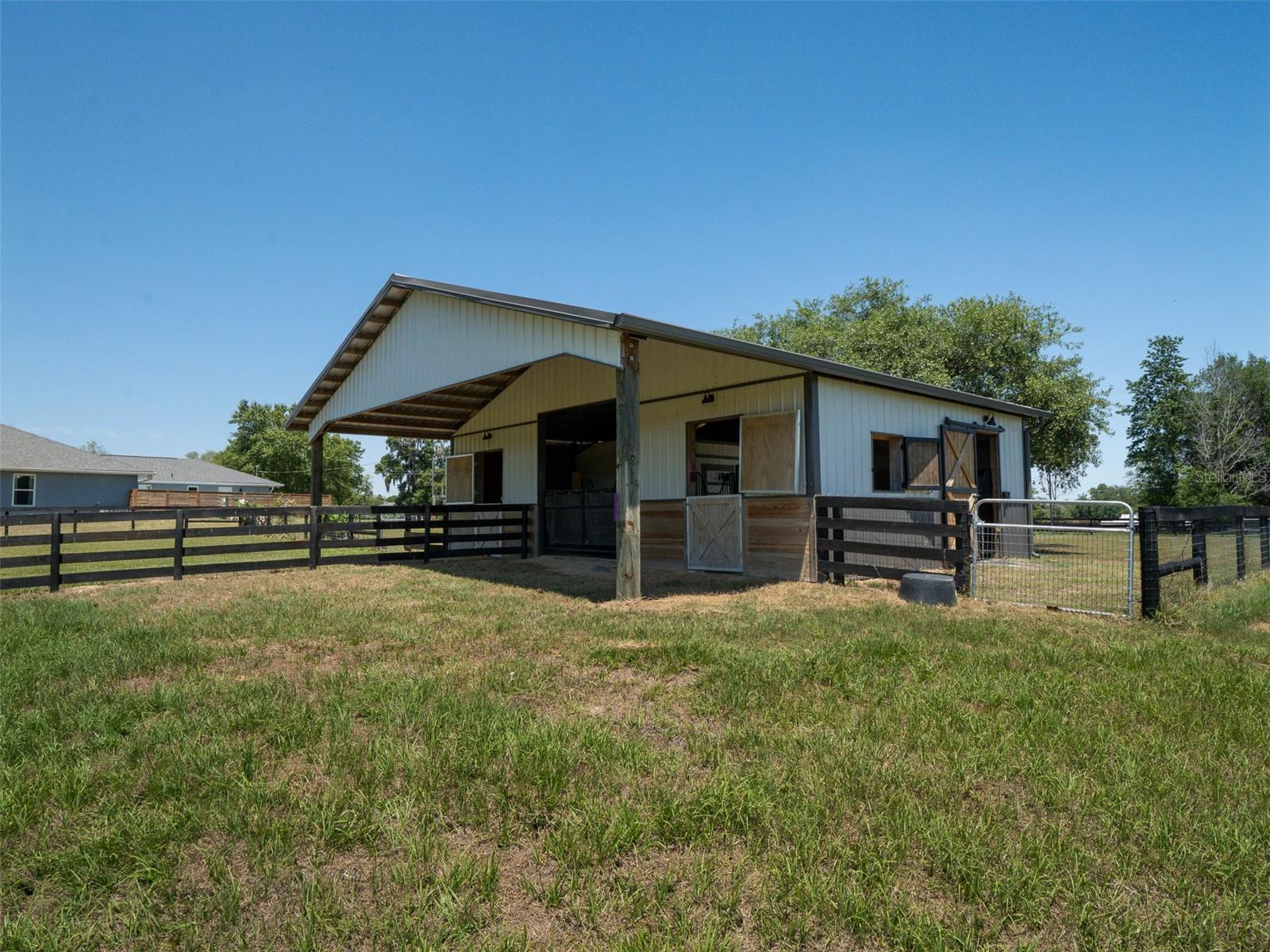 23053 NW 142ND AVE, HIGH SPRINGS, FL, 32643