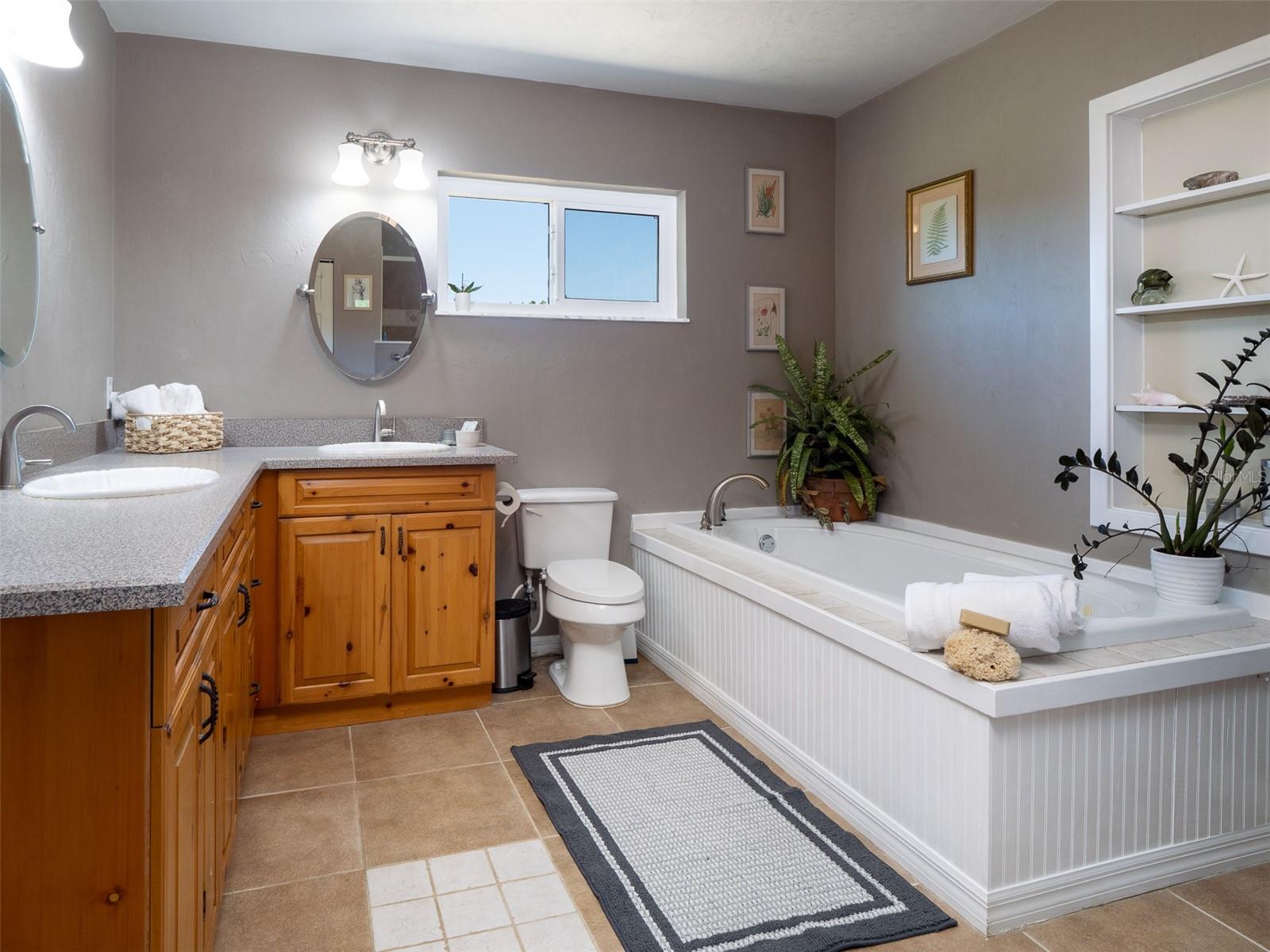 23053 NW 142ND AVE, HIGH SPRINGS, FL, 32643