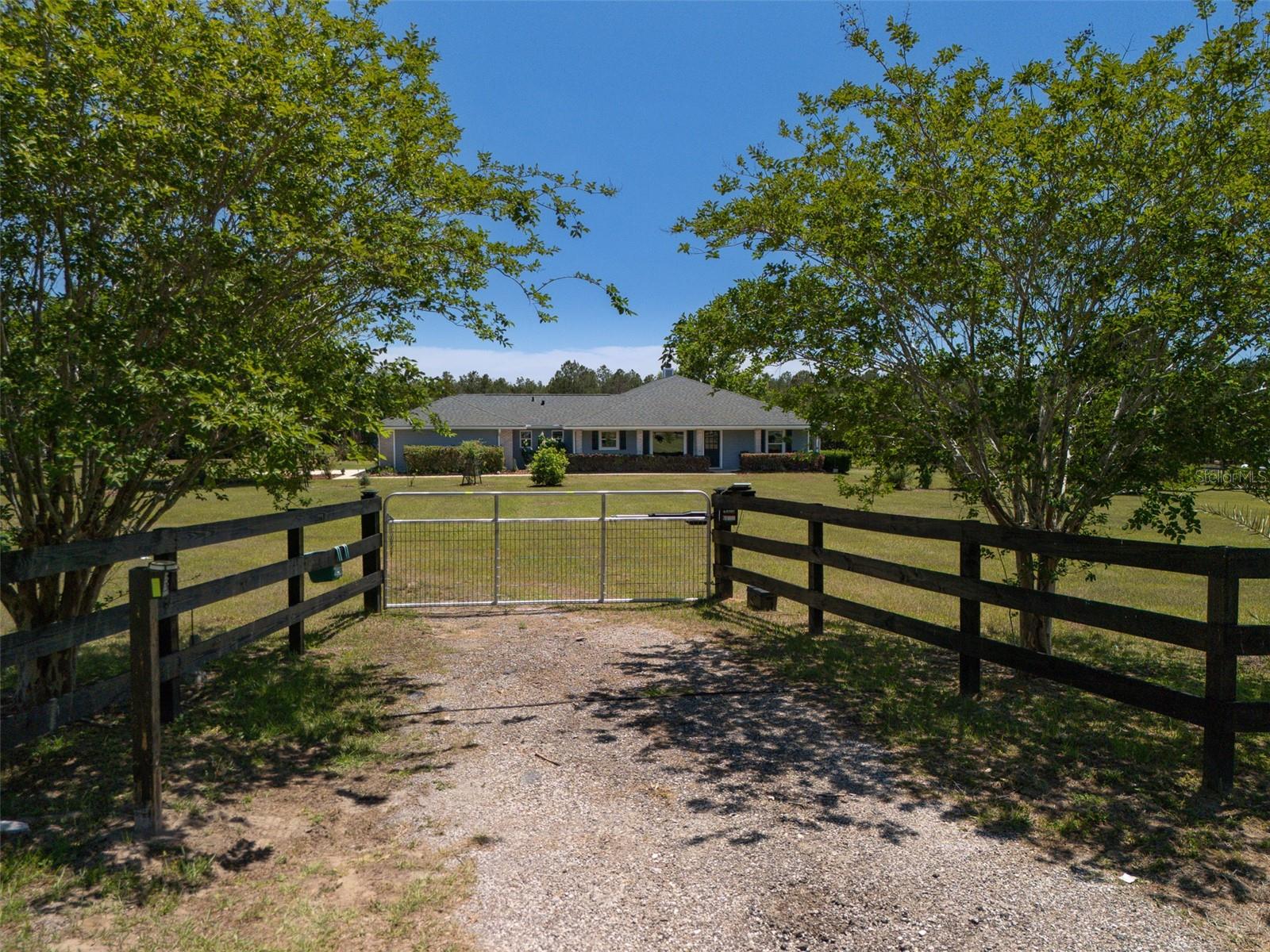 23053 NW 142ND AVE, HIGH SPRINGS, FL, 32643