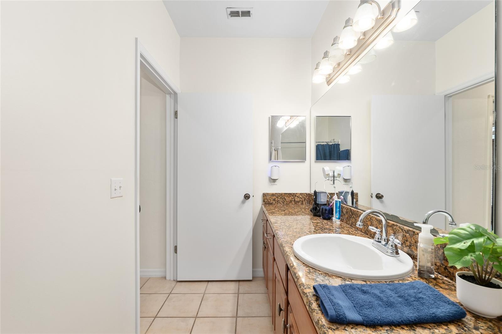 4700 SW ARCHER RD #112, GAINESVILLE, FL, 32608