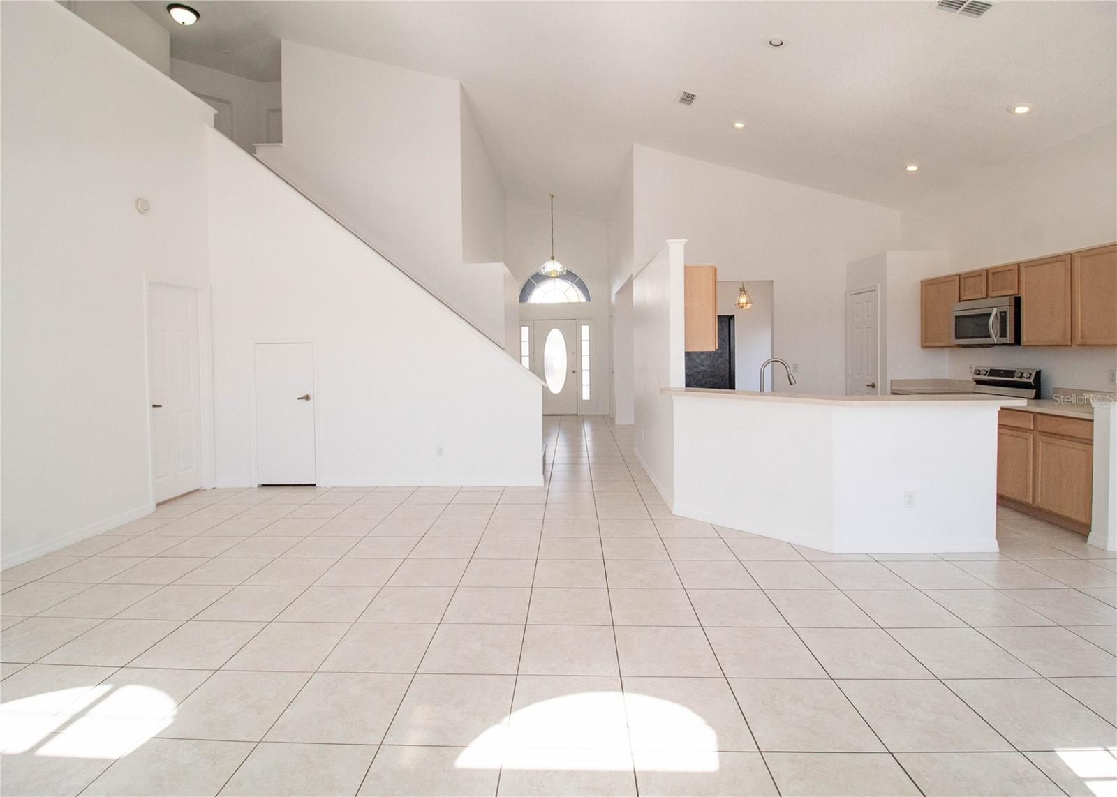 667 DOWNING CIR, DAVENPORT, FL, 33897
