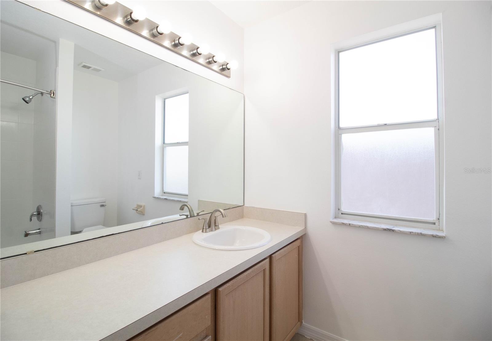667 DOWNING CIR, DAVENPORT, FL, 33897