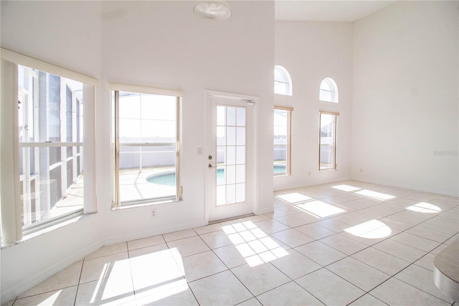 667 DOWNING CIR, DAVENPORT, FL, 33897