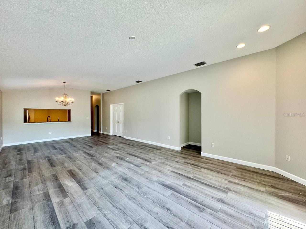 18112 CANAL POINTE ST, TAMPA, FL, 33647