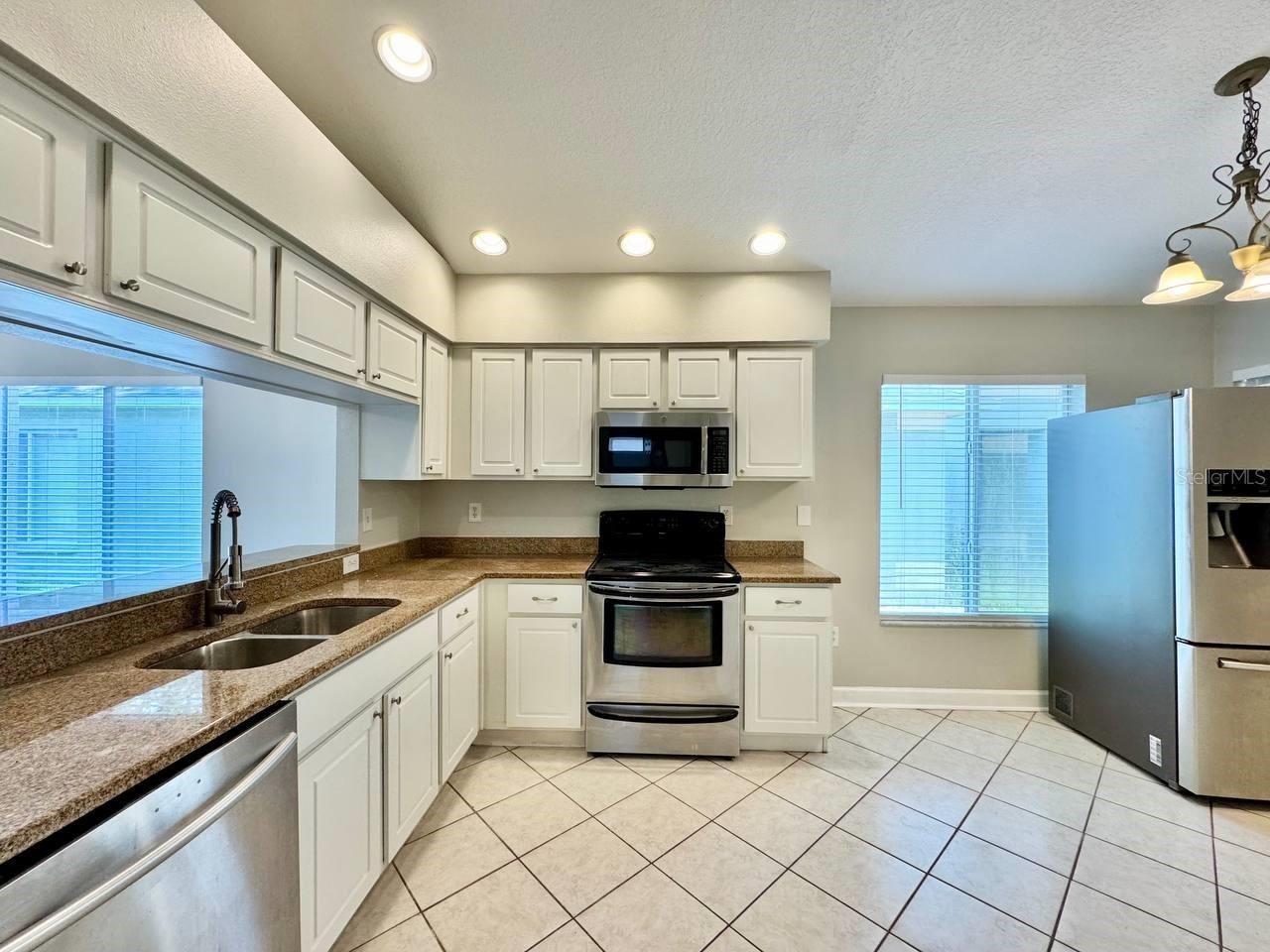 18112 CANAL POINTE ST, TAMPA, FL, 33647