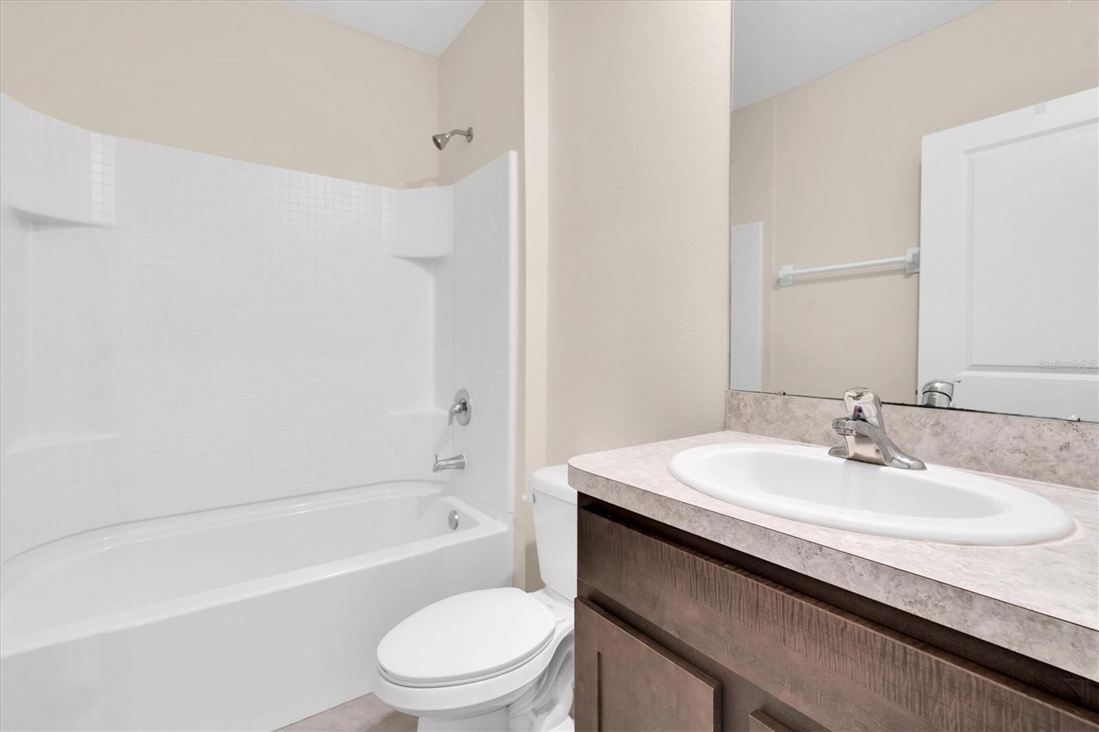 17070 OVAL RUM DR, WIMAUMA, FL, 33598