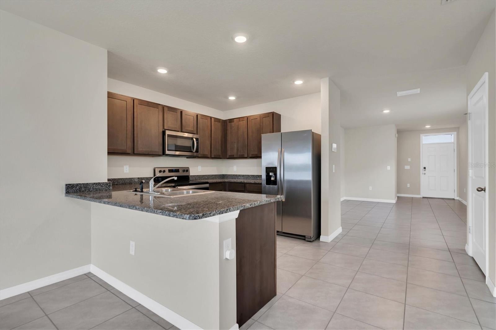 17070 OVAL RUM DR, WIMAUMA, FL, 33598