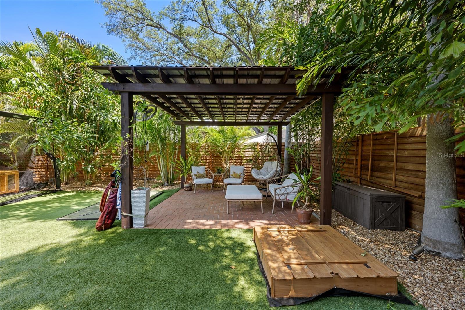 3213 W BARCELONA ST, TAMPA, FL, 33629