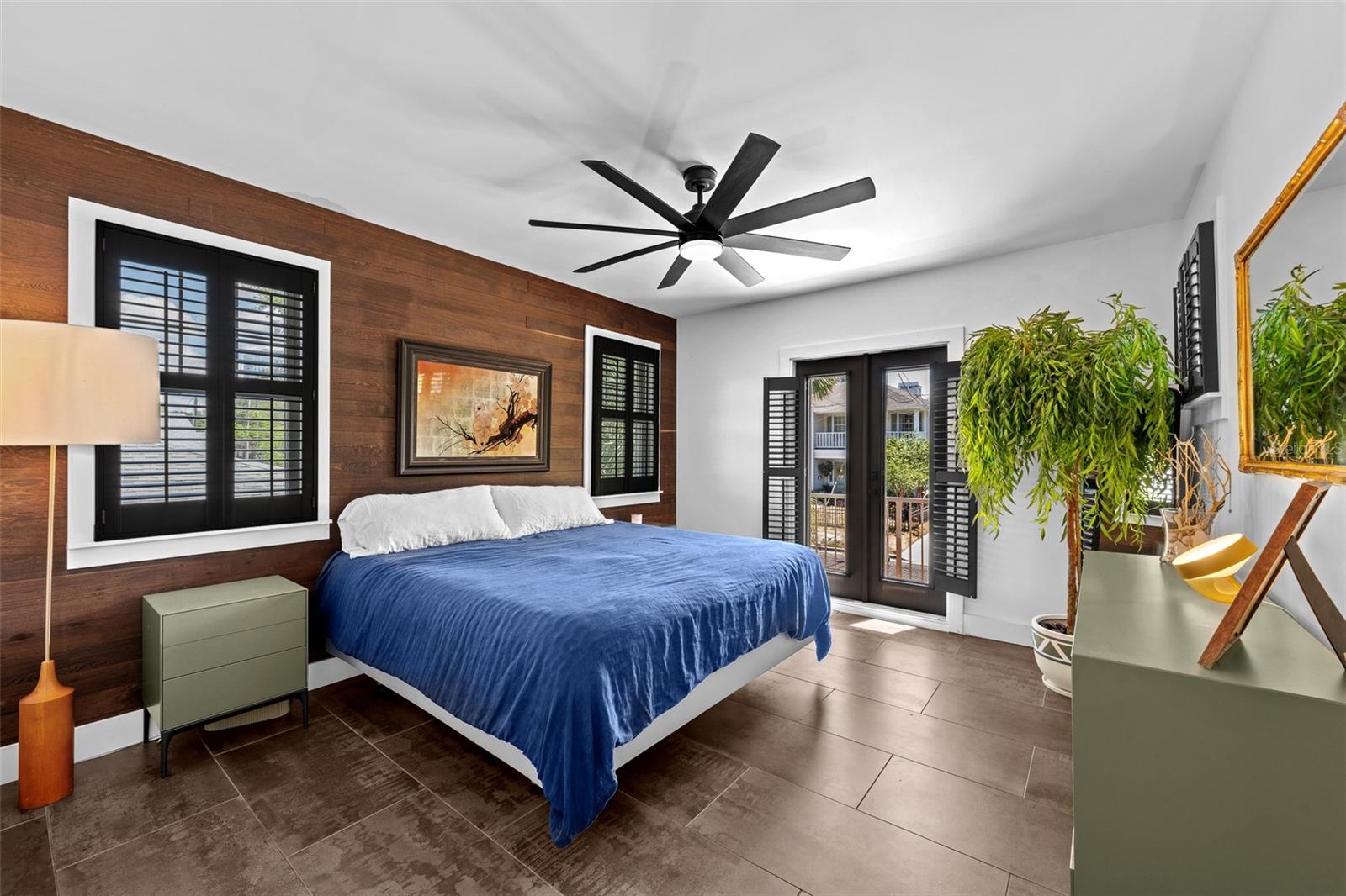 3213 W BARCELONA ST, TAMPA, FL, 33629