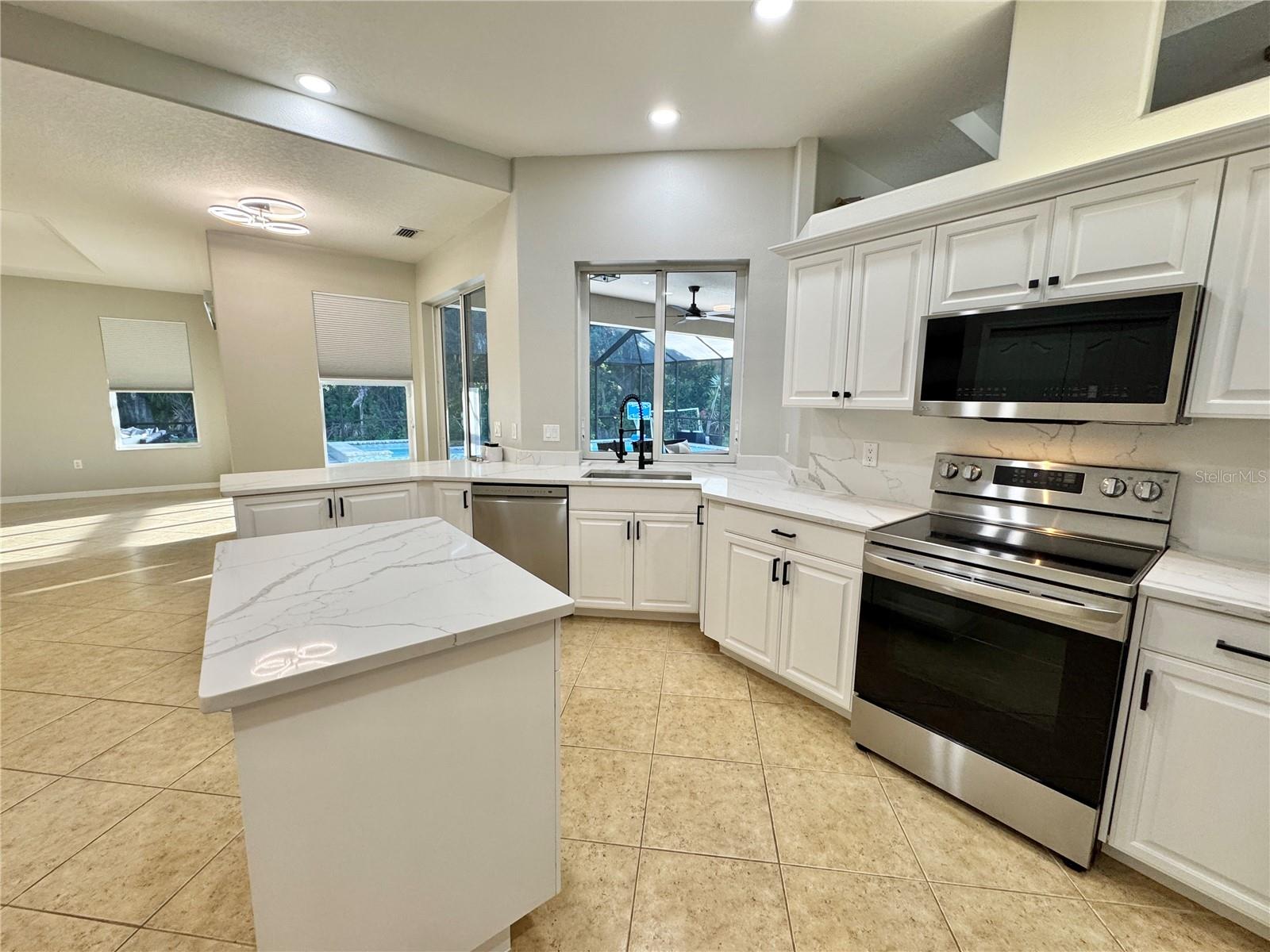 15005 17TH AVE E, BRADENTON, FL, 34212