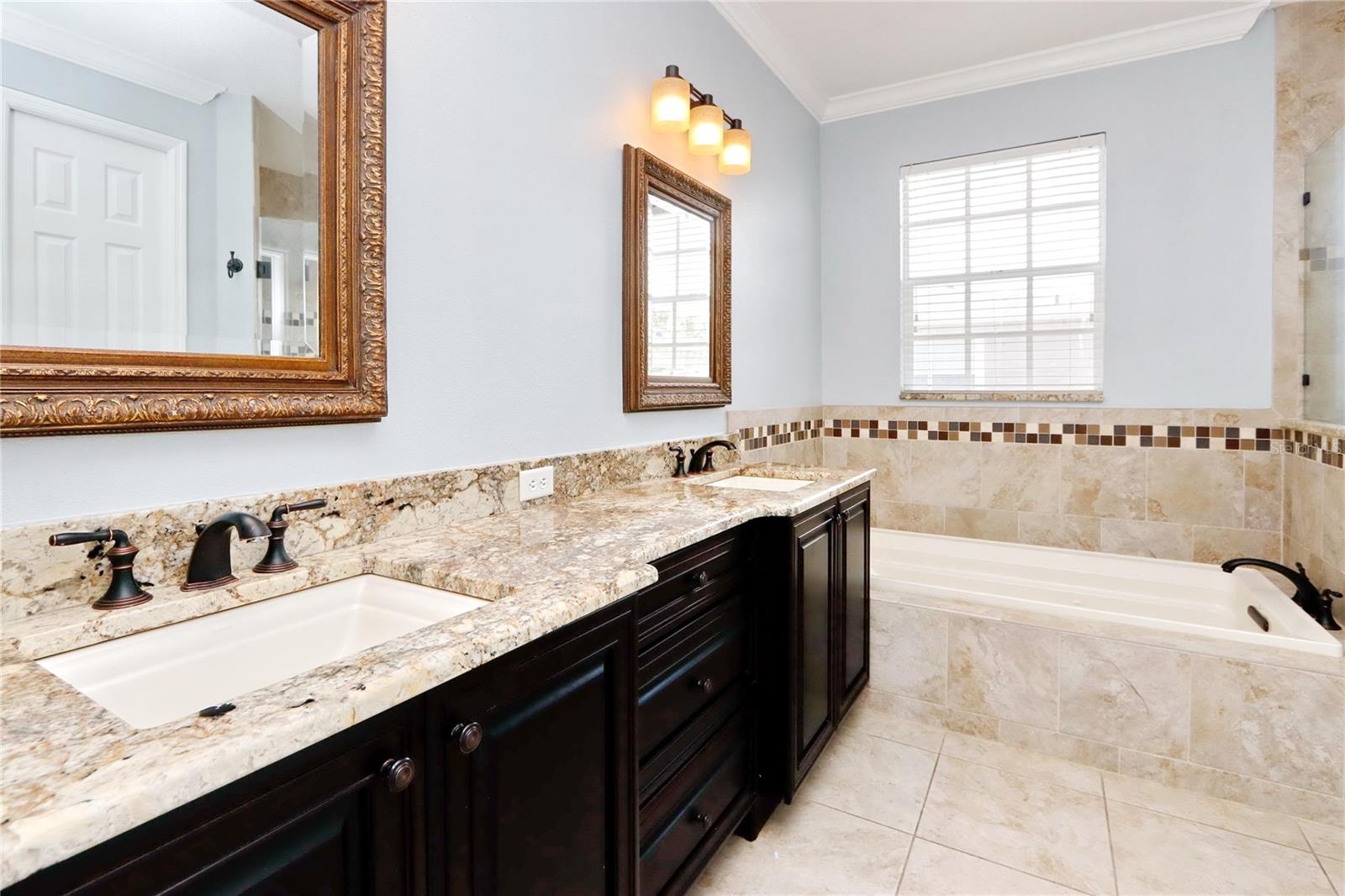 2611 ESPANA CT, TAMPA, FL, 33609