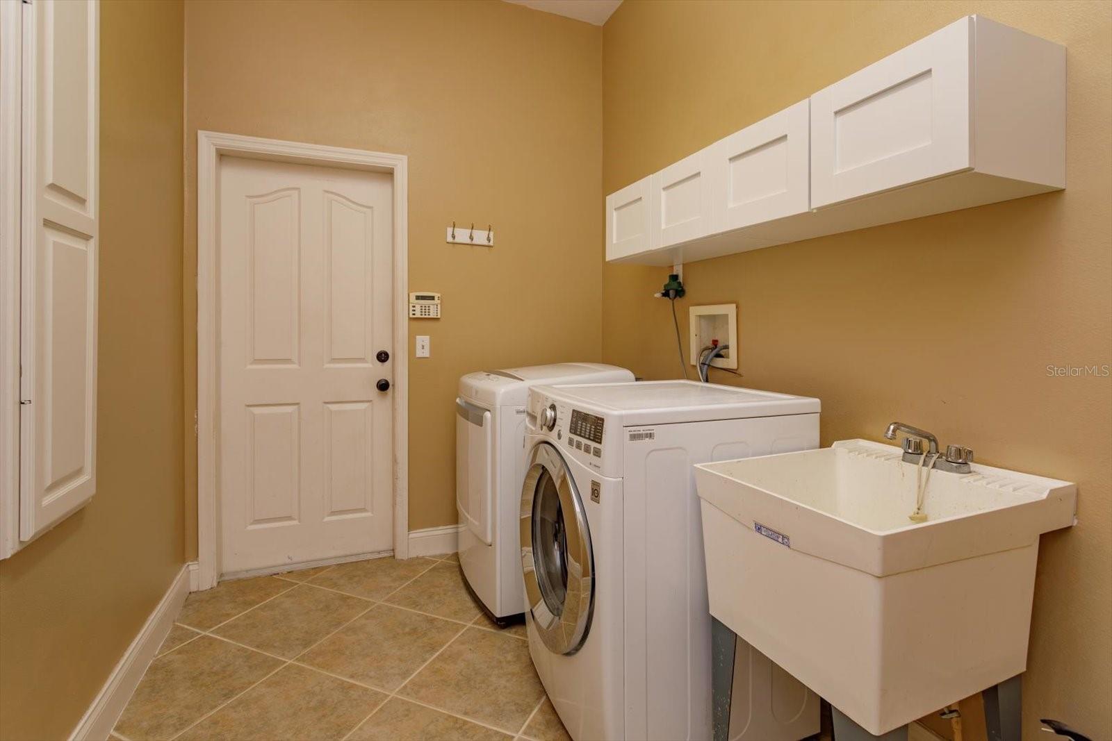 3335 RIVERHEAD DR, DELTONA, FL, 32738