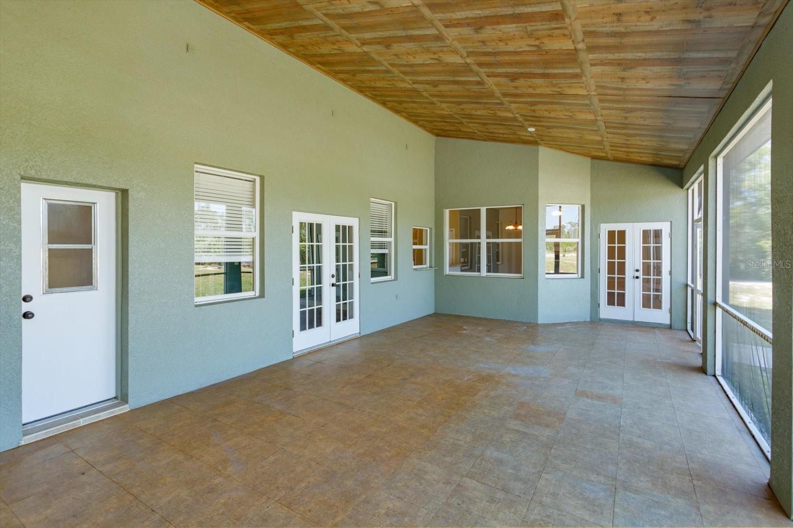 3335 RIVERHEAD DR, DELTONA, FL, 32738