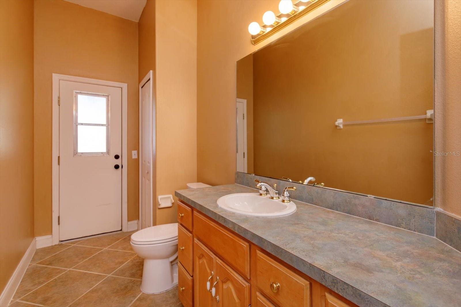 3335 RIVERHEAD DR, DELTONA, FL, 32738