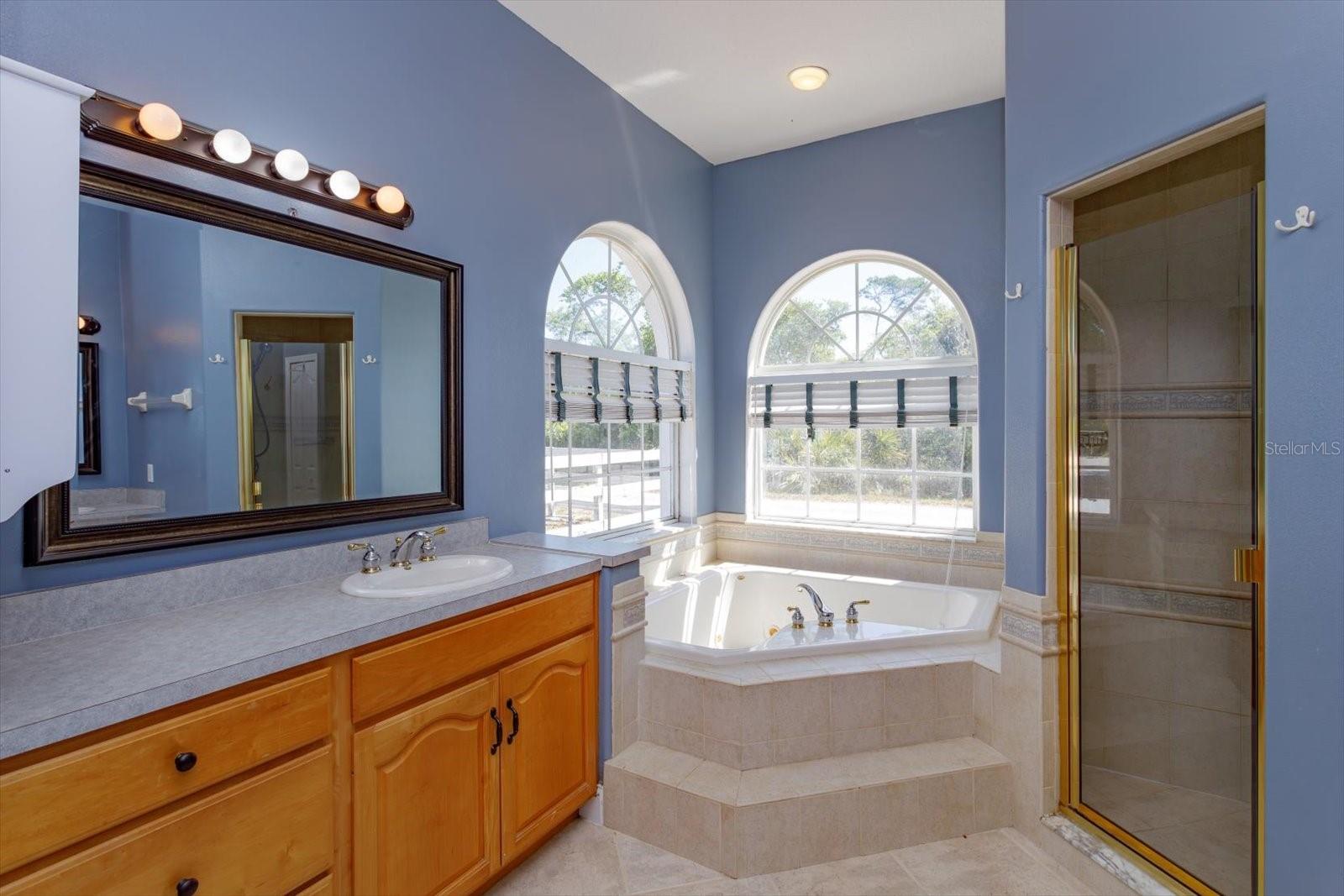 3335 RIVERHEAD DR, DELTONA, FL, 32738