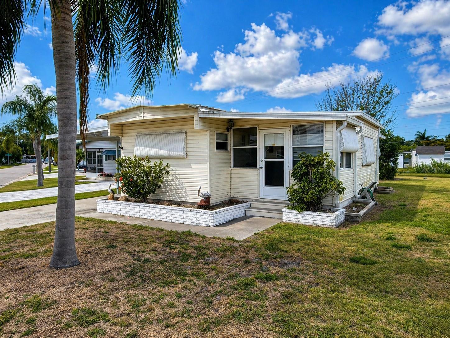 1647 MIDLOTHIAN ST, SARASOTA, FL, 34234