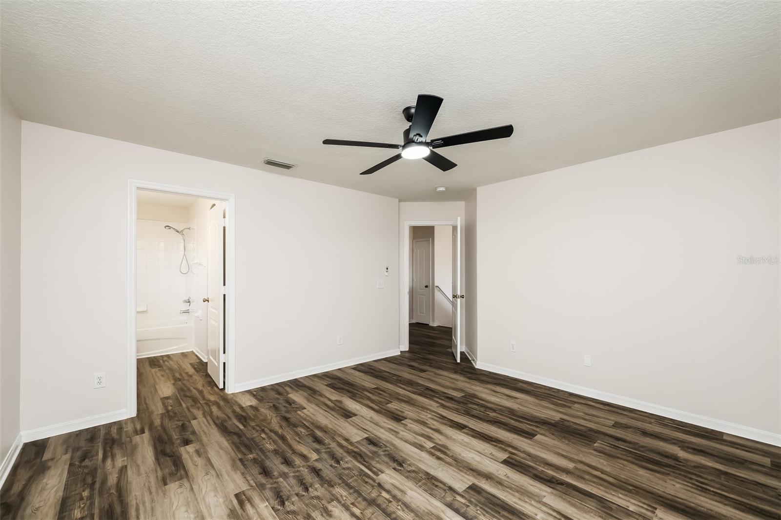 7840 BRISTOL PARK DR, APOLLO BEACH, FL, 33572