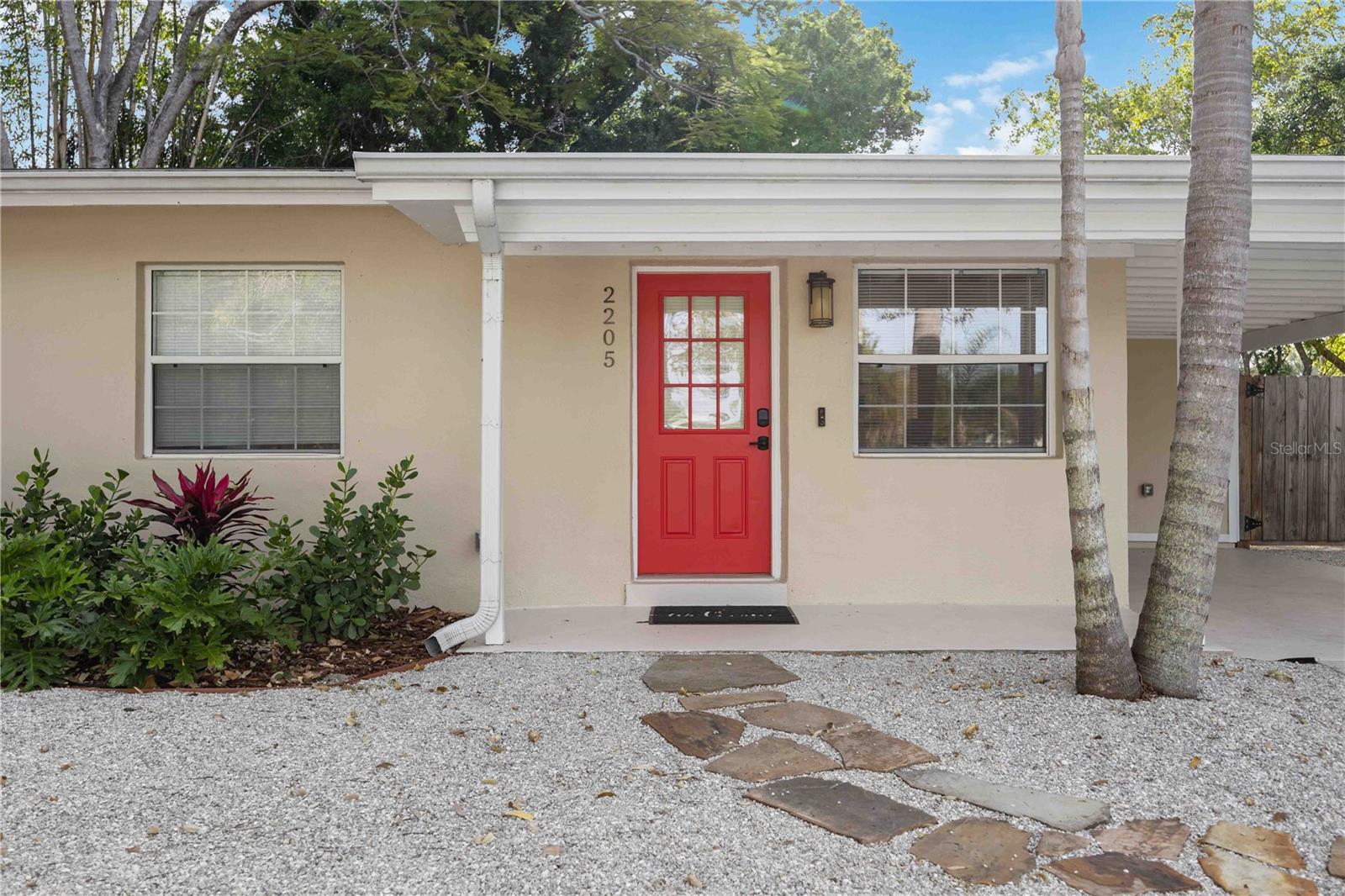 2205 FLOYD ST, SARASOTA, FL, 34239