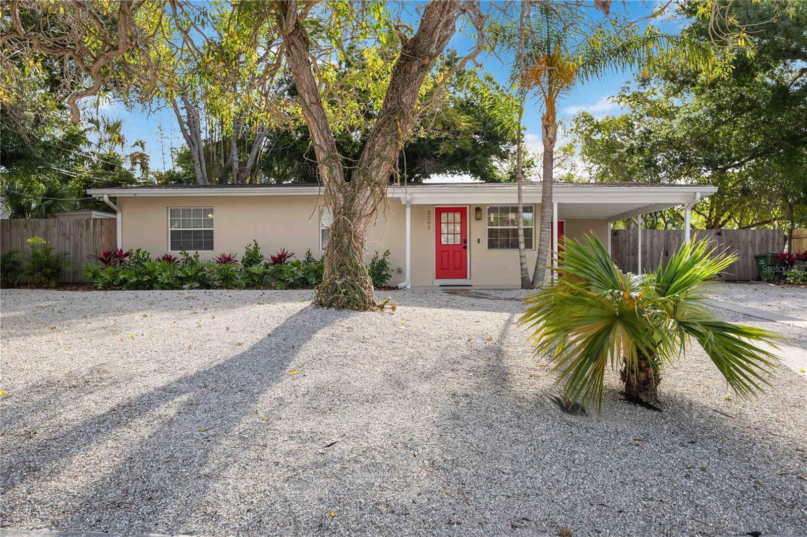 2205 FLOYD ST, SARASOTA, FL, 34239