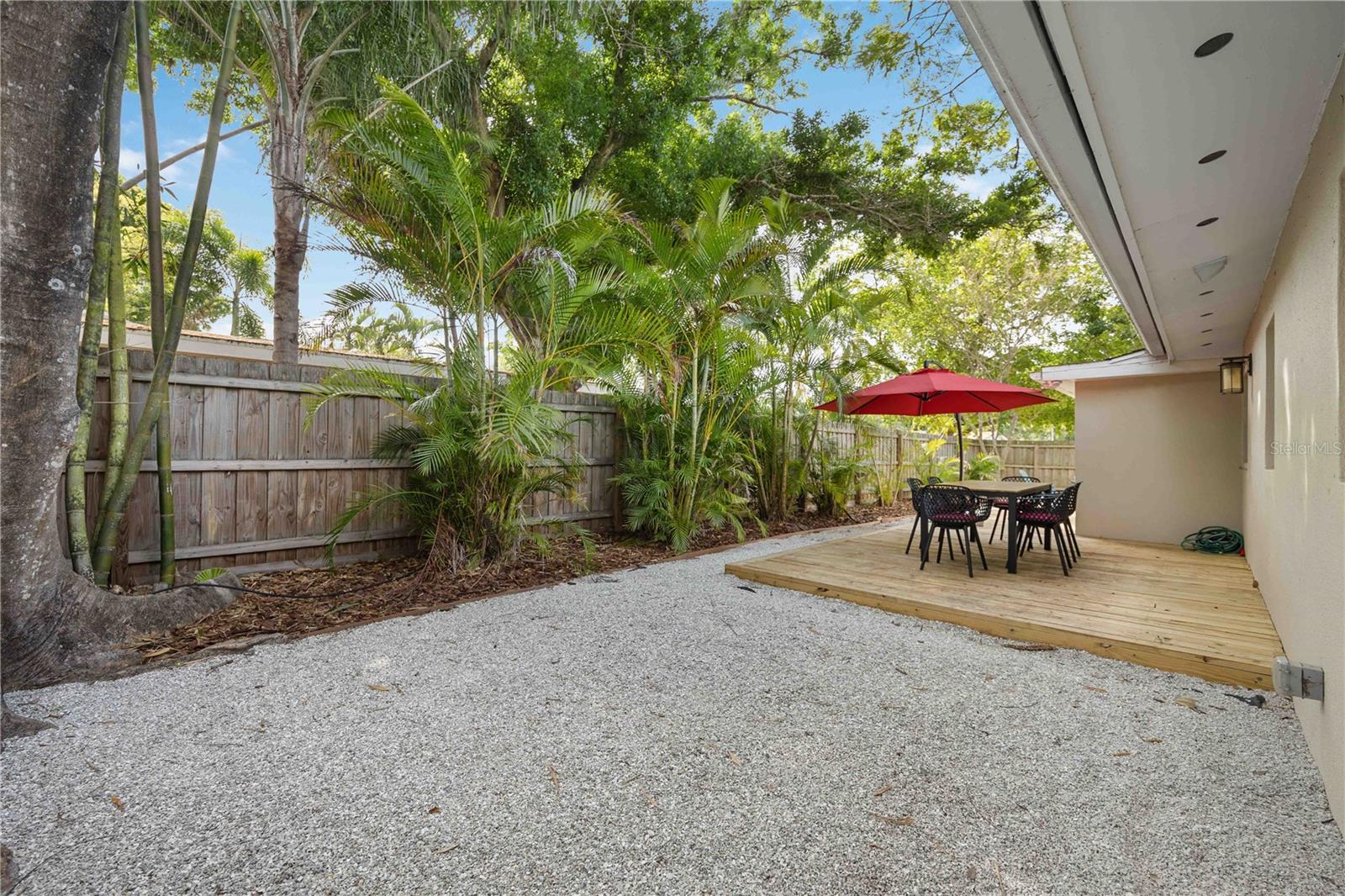 2205 FLOYD ST, SARASOTA, FL, 34239