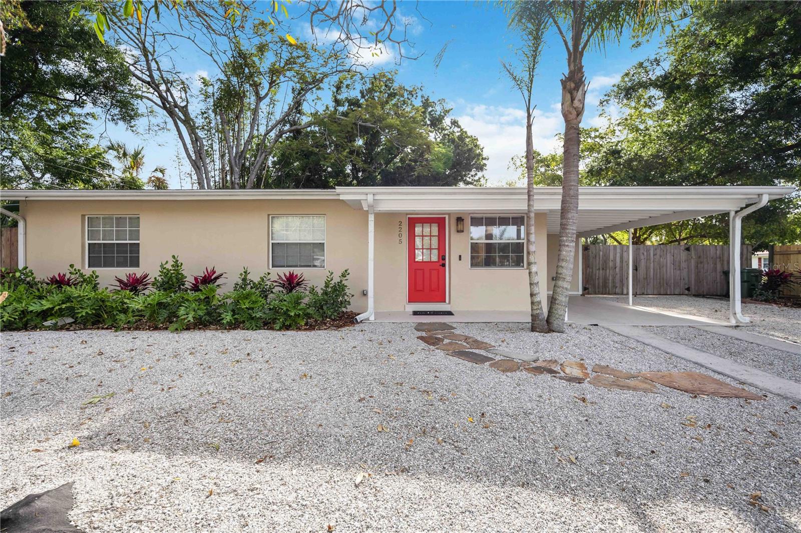 2205 FLOYD ST, SARASOTA, FL, 34239