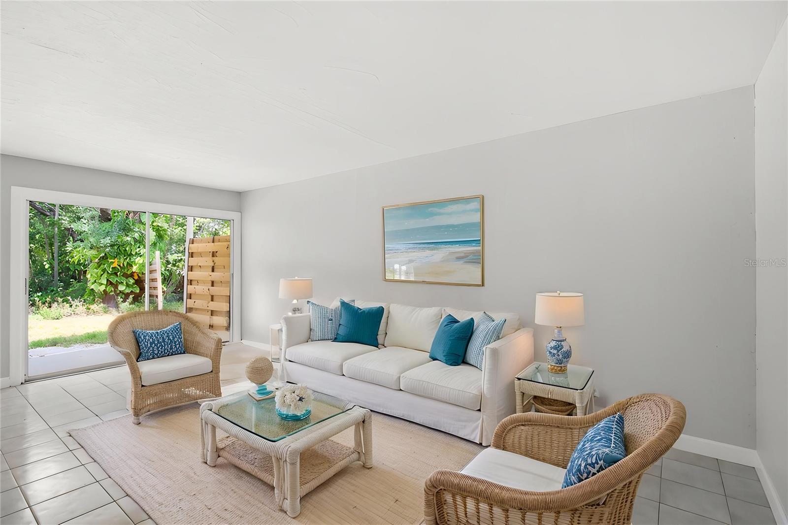 1125 LONGFELLOW WAY #125-B, SARASOTA, FL, 34243