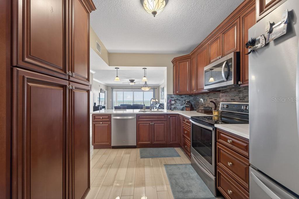 16500 GULF BLVD #654, NORTH REDINGTON BEACH, FL, 33708