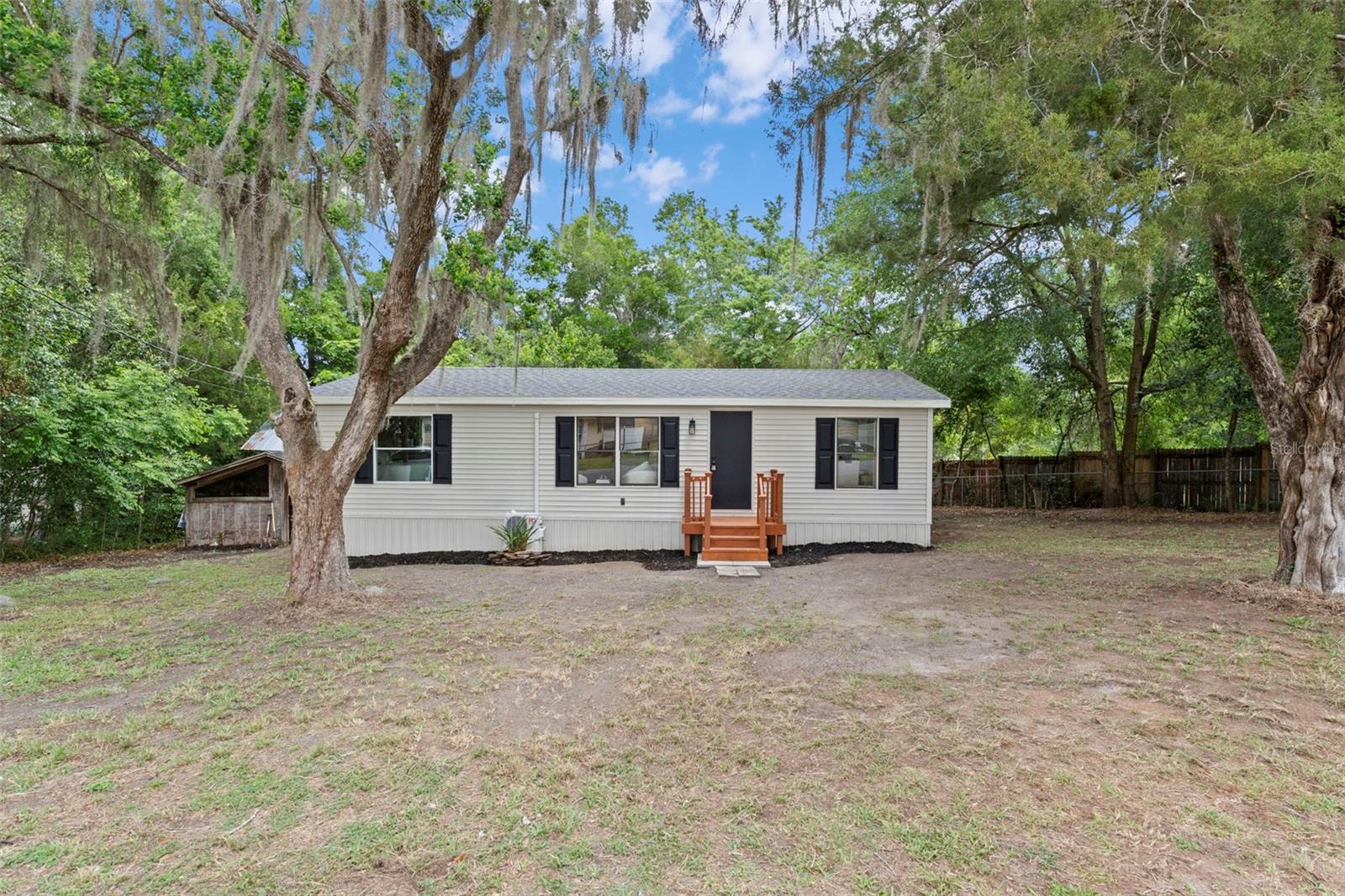 8017 E SKYLINE LN, FLORAL CITY, FL, 34436