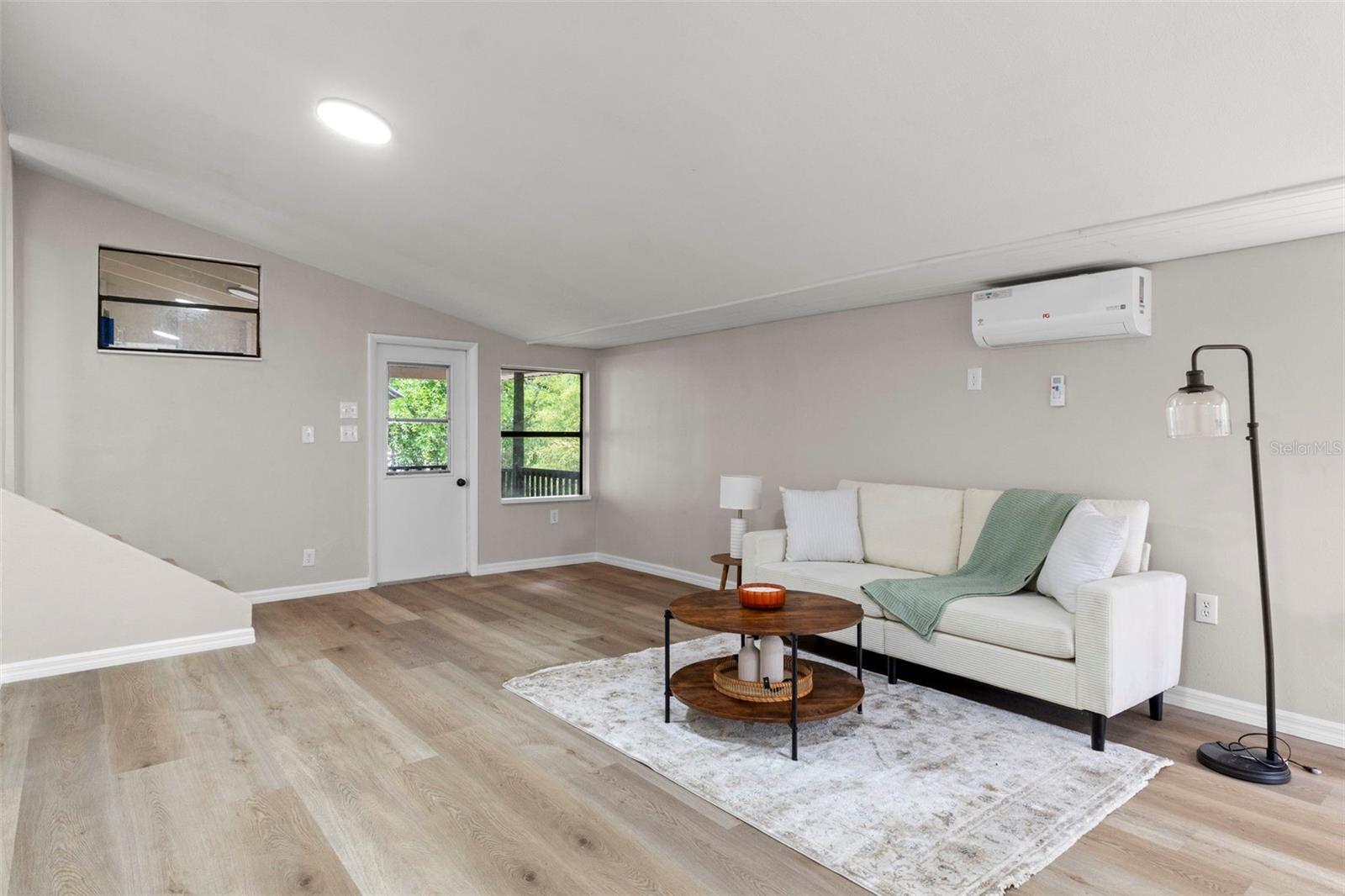 8017 E SKYLINE LN, FLORAL CITY, FL, 34436