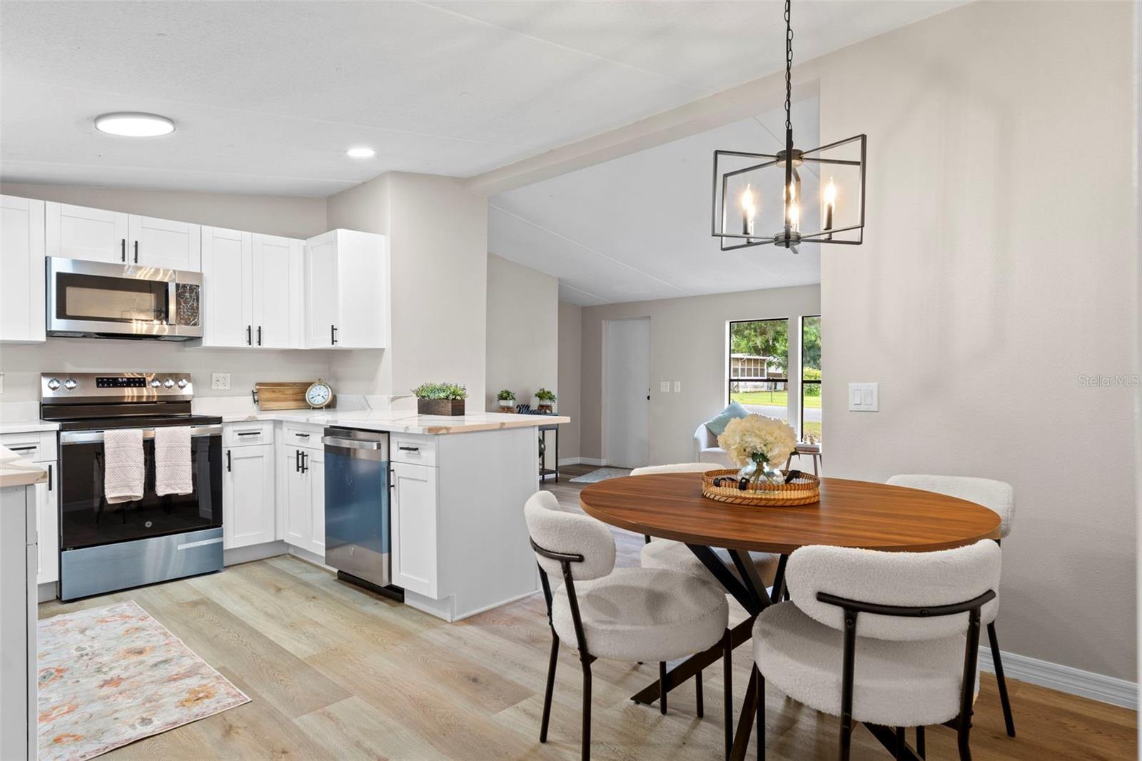 8017 E SKYLINE LN, FLORAL CITY, FL, 34436