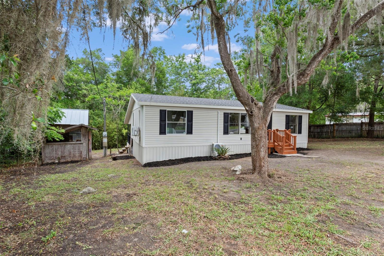 8017 E SKYLINE LN, FLORAL CITY, FL, 34436