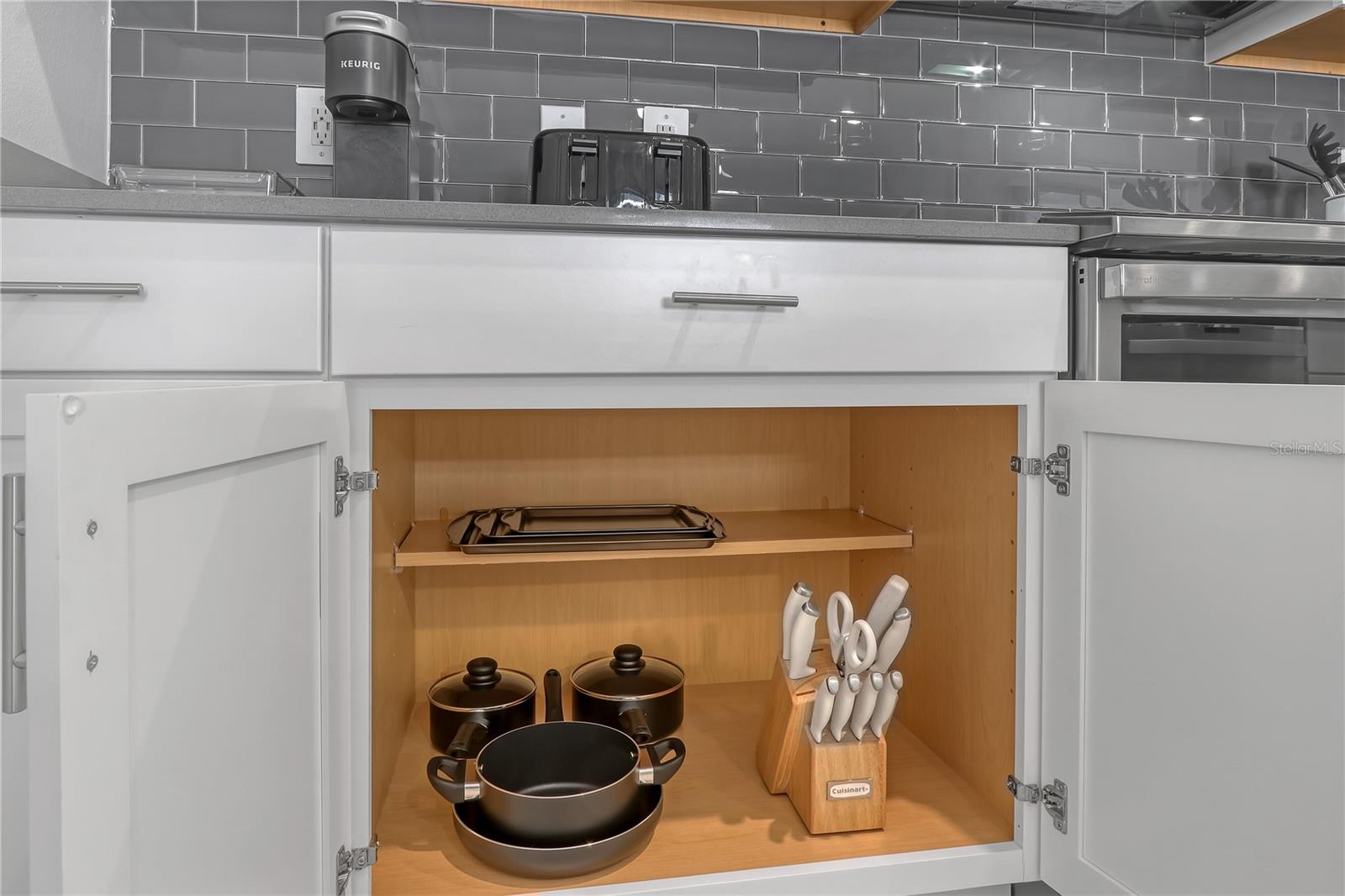 1136 KINGSBARN ST, DAVENPORT, FL, 33896