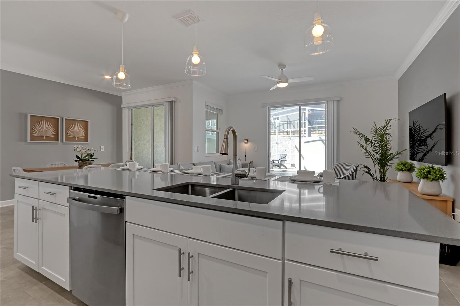 1136 KINGSBARN ST, DAVENPORT, FL, 33896