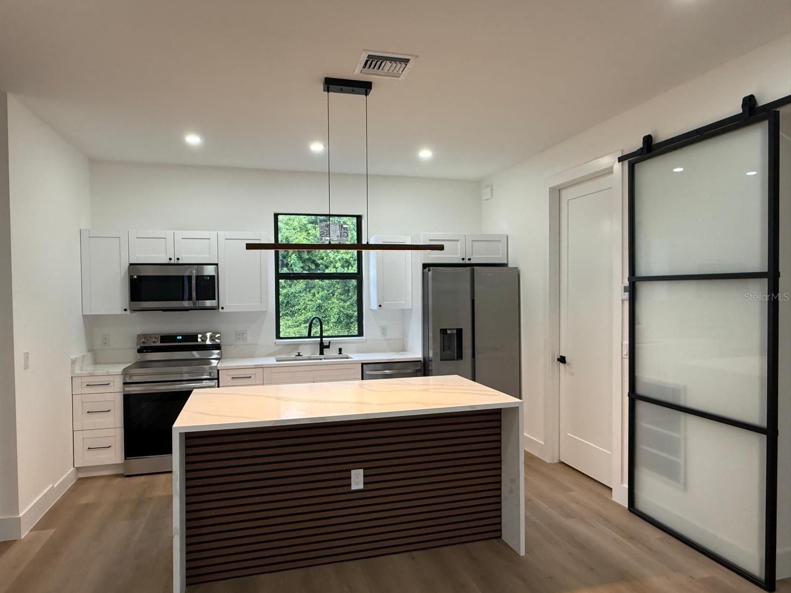 1034 ALCALDE ST E, LEHIGH ACRES, FL, 33974