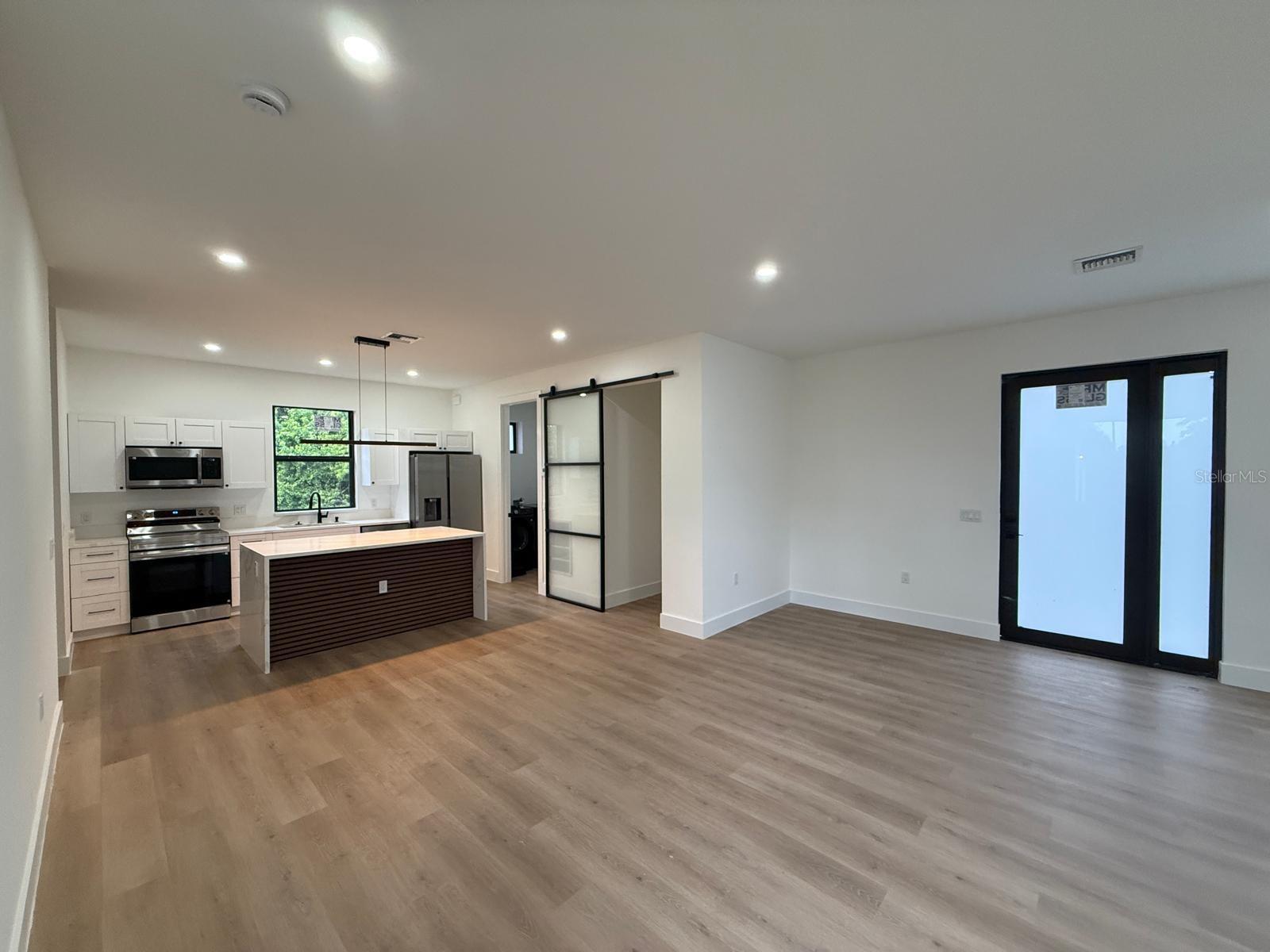 1034 ALCALDE ST E, LEHIGH ACRES, FL, 33974