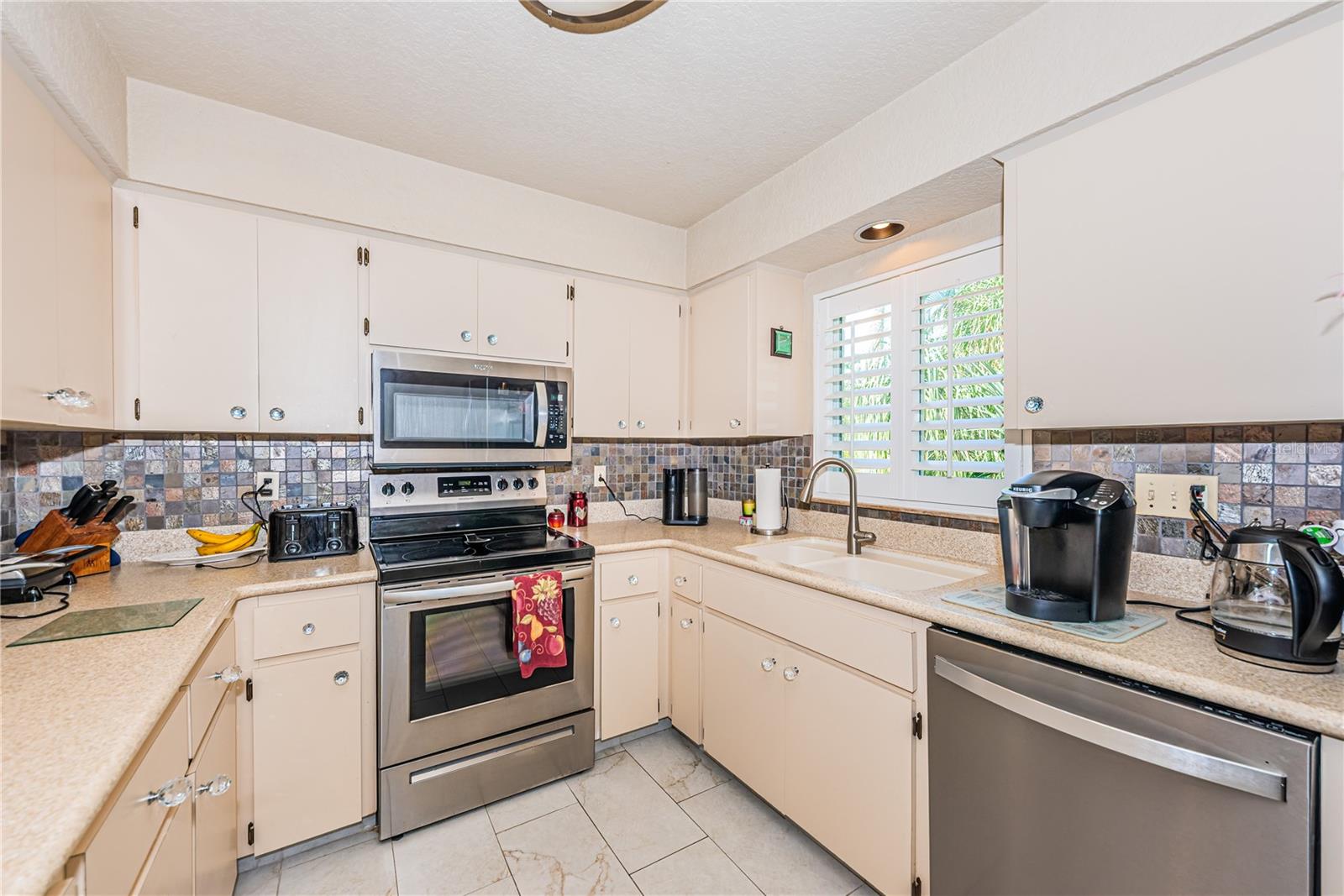 3248 HILARY CIR, PALM HARBOR, FL, 34684