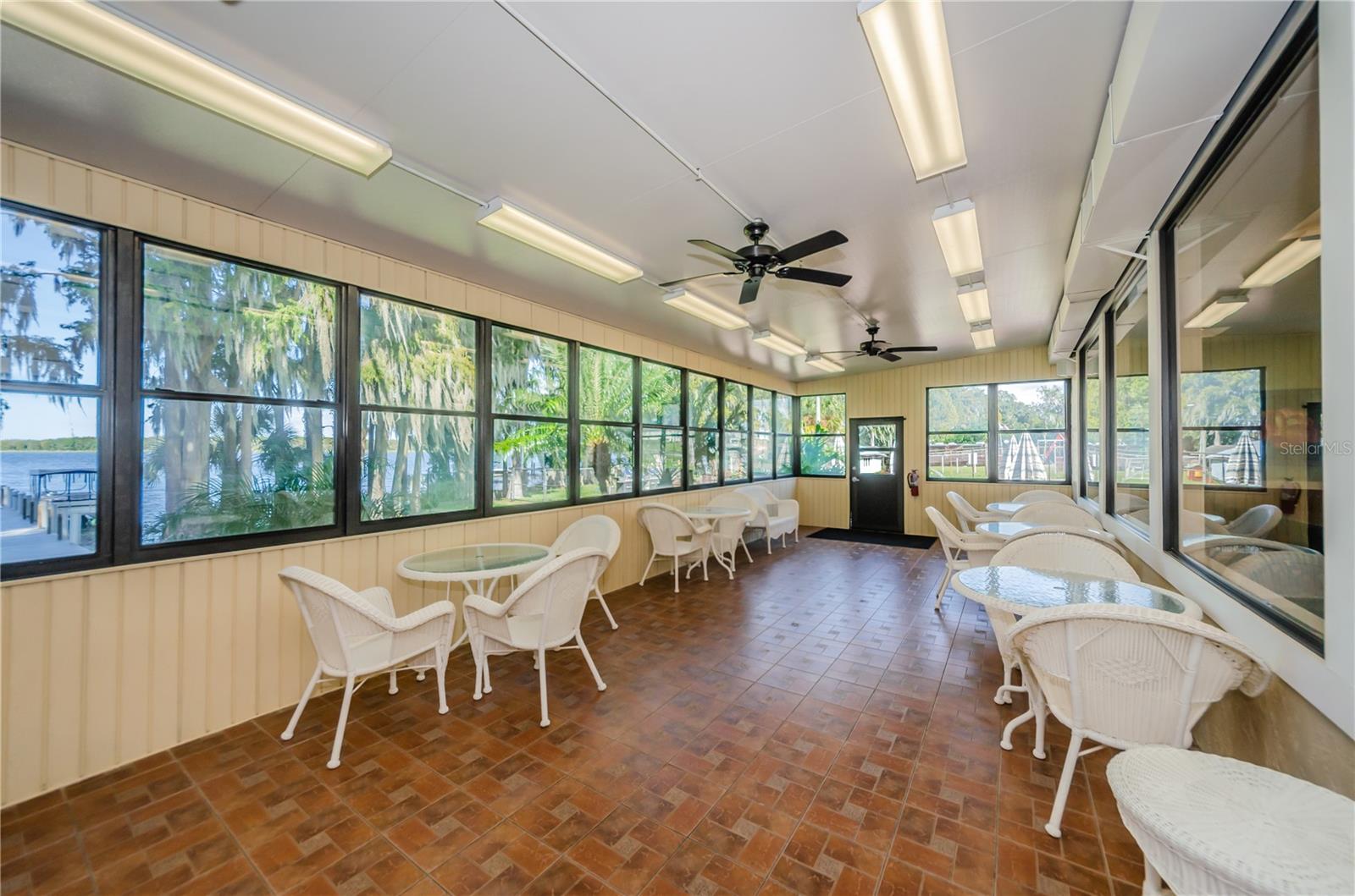 3248 HILARY CIR, PALM HARBOR, FL, 34684
